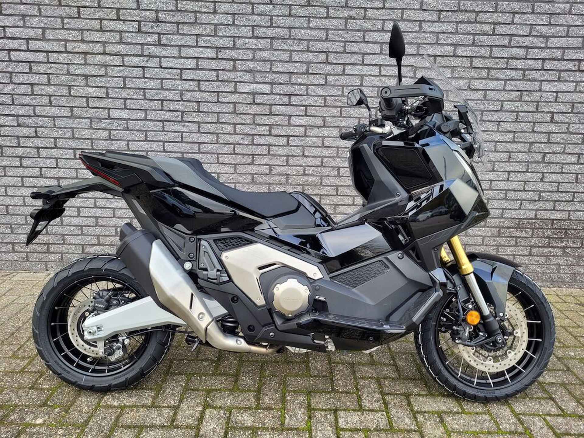 Honda X-ADV 750