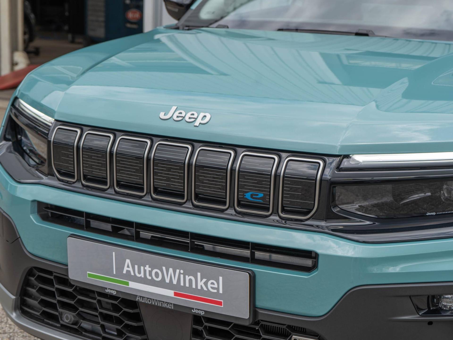 Jeep Avenger Altitude Business Pack 54kWh | Winter Pack | LED & Style Pack | Driver Assistence Pack | Beschikbaarheid in overleg ! - 32/33
