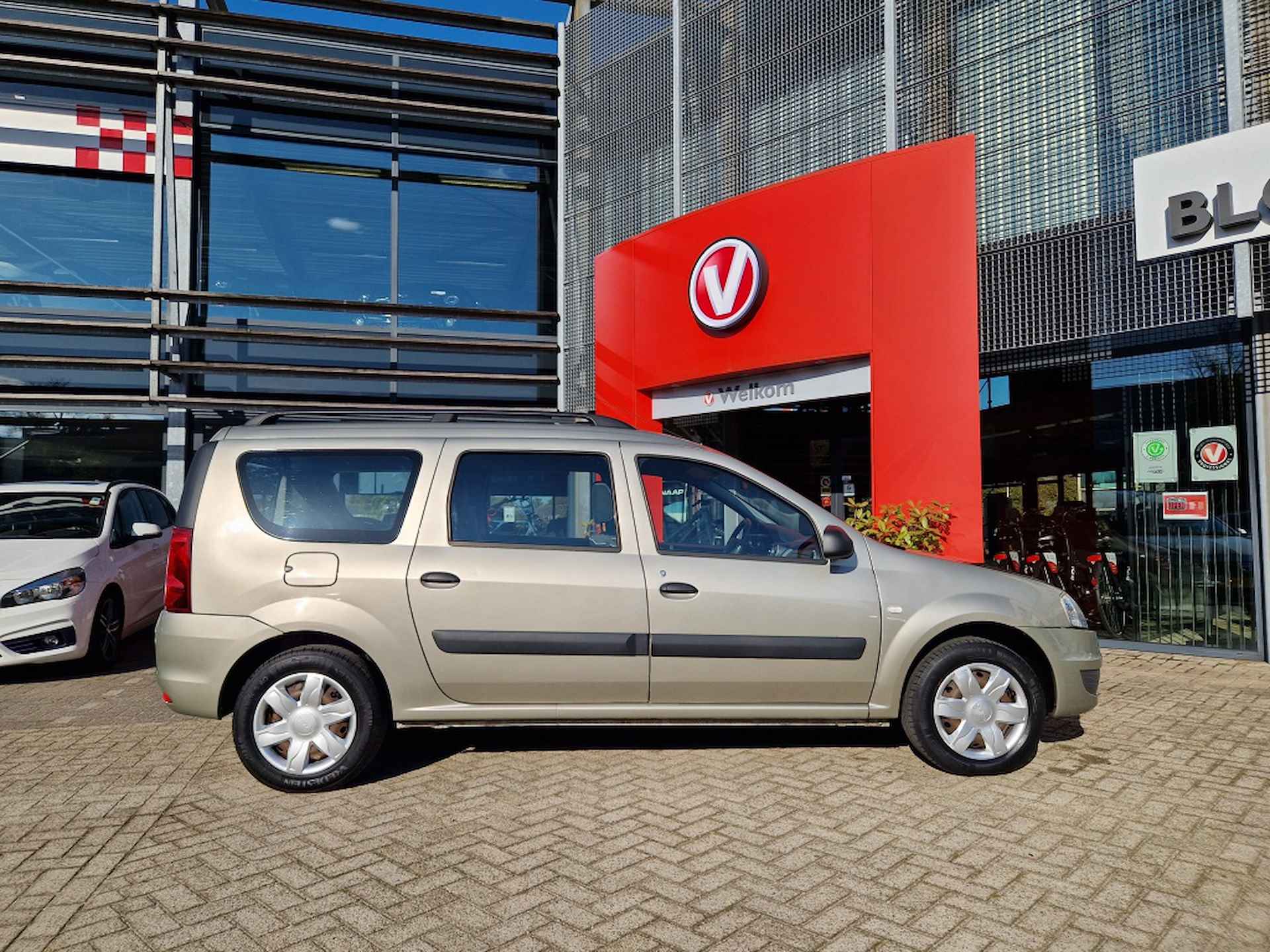 Dacia Logan MCV 1.6 MPI Aniversare | Airco | Trekhaak - 3/19