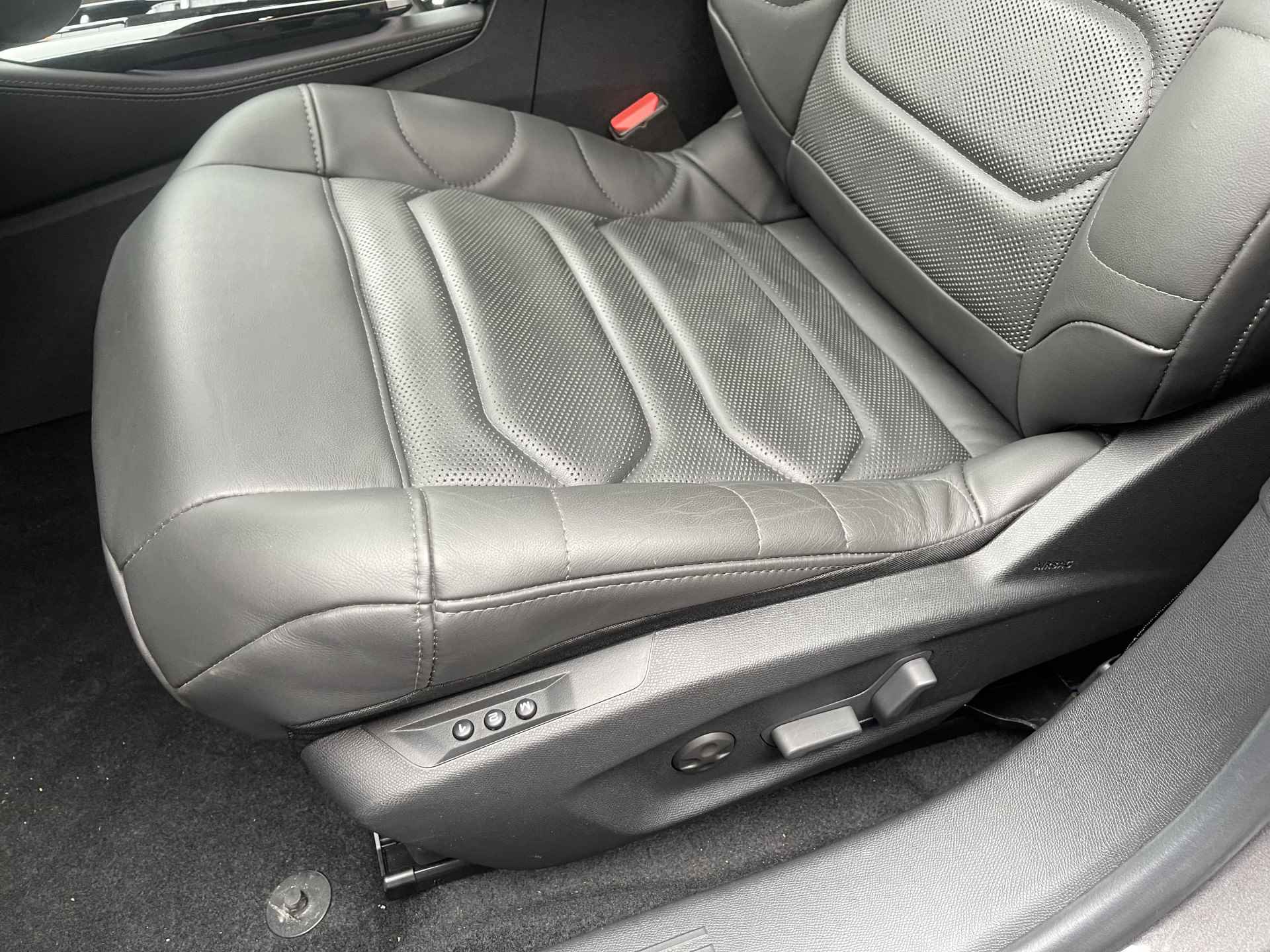 Citroën C5 X 1.2 PureTech Business Leder/Memory stoel/Camera/Stoel en stuur verwarming. - 14/65