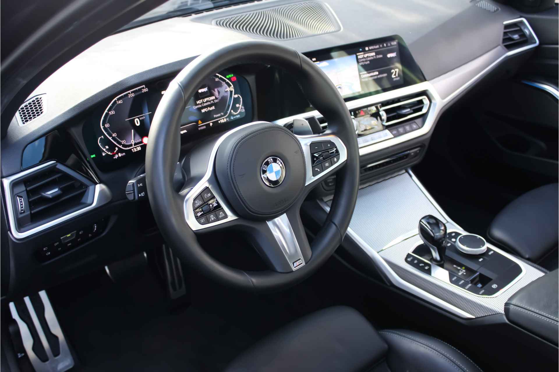 BMW 3-serie 330e M-Sport | H/K | Schuifdak | Adap. Cruise - 10/31