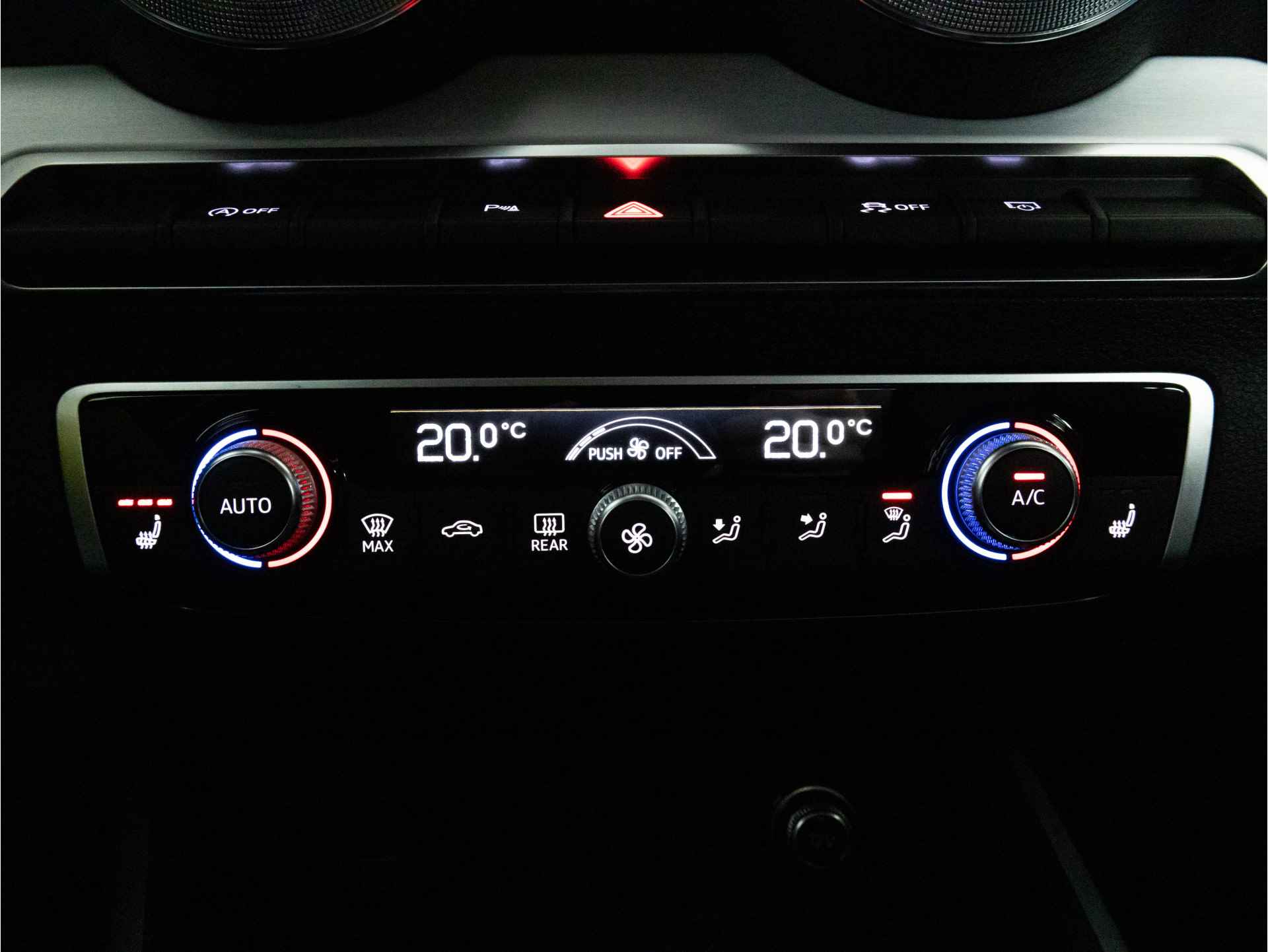 Audi Q2 S-Line 35 TFSI 150 pk Automaat | Matrix-LED | Navigatie | Afn.b. trekhaak | Camera | Stoelverwarming | - 10/38