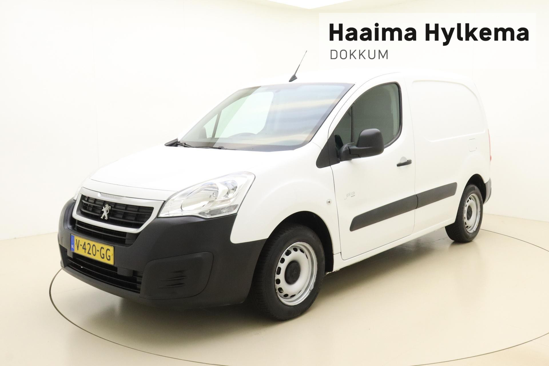 Peugeot Partner 120 1.6 BlueHDi 75 L1 XT | Navigatiesysteem full map | Airco | Cruise control | Trekhaak vaste kogel | Bestuurdersstoel in hoogte verstelbaar | Zijdeur rechts | Trekhaak