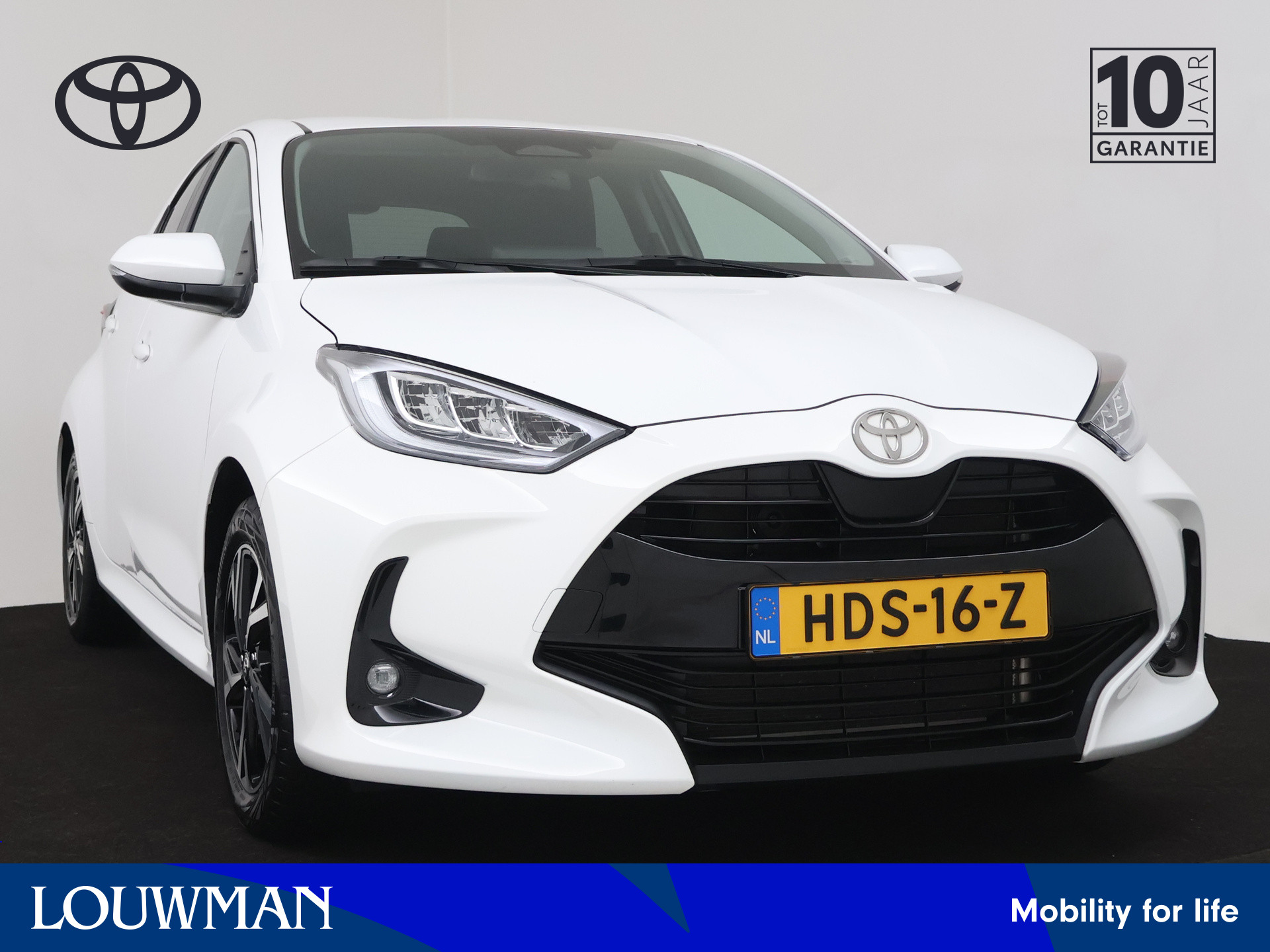 Toyota Yaris 1.5 Hybrid 115 Team D Limited | Apple Carplay/Android Auto | Camera | Stoel en stuurwiel verwarmd | Cruise Control Adaptief | Climate Control |