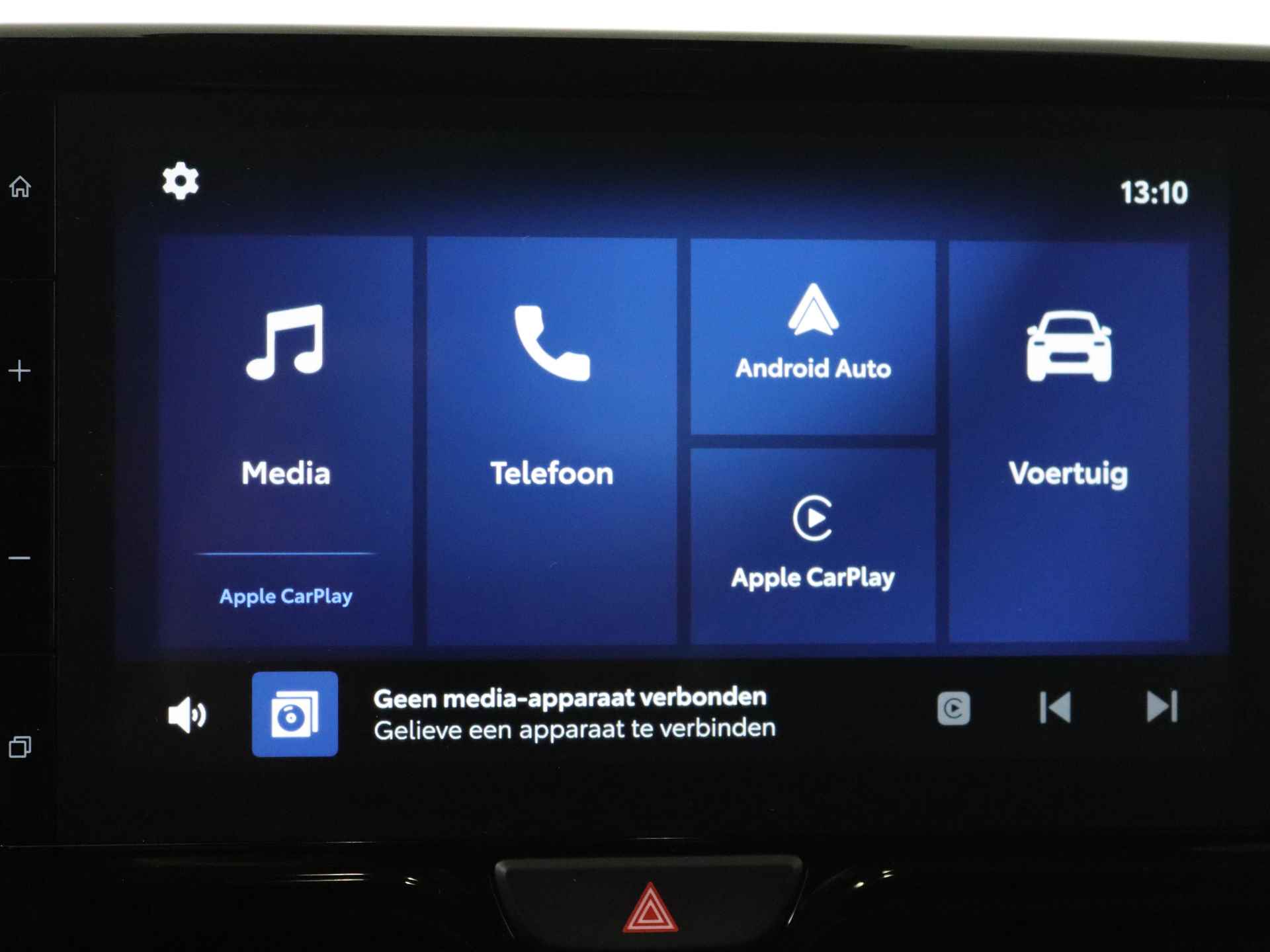 Toyota Yaris 1.5 Hybrid 115 Team D Limited | Apple Carplay/Android Auto | Camera | Stoel en stuurwiel verwarmd | Cruise Control Adaptief | Climate Control | - 11/39