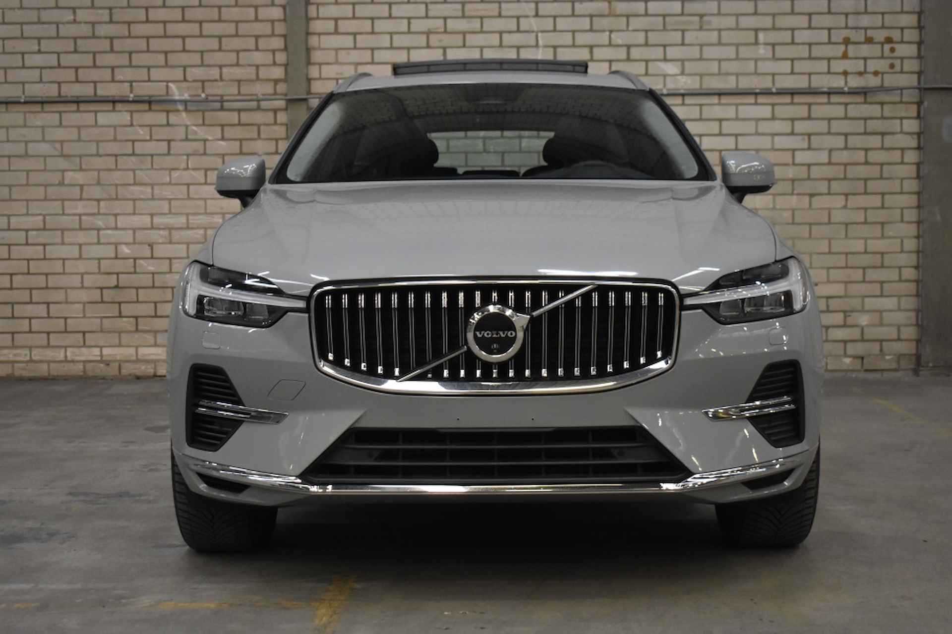 Volvo XC60  T6 AWD 350PK Plus Bright | BLIS | 360 camera | ACC | S/K dak - 38/46