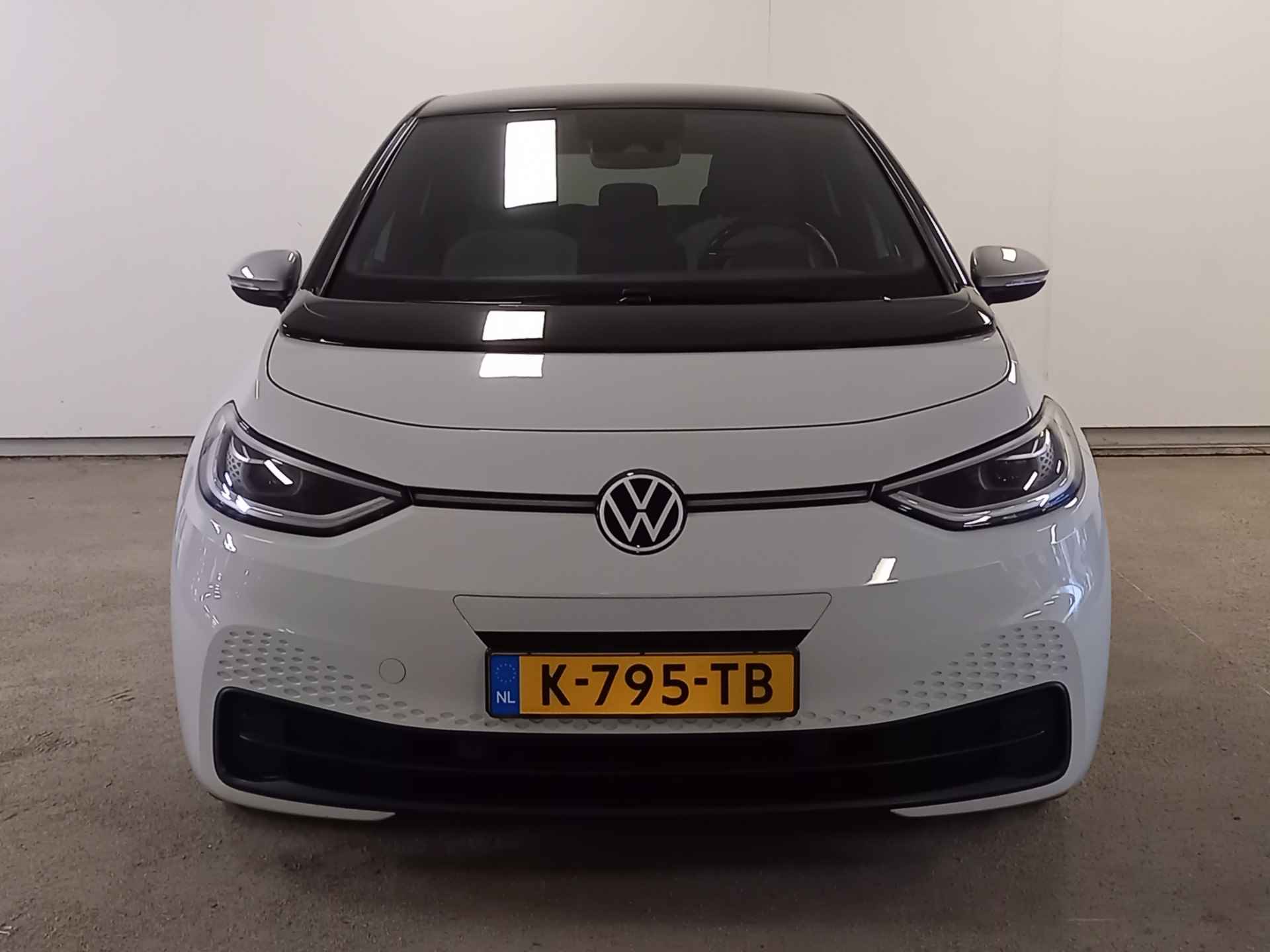 Volkswagen ID.3 First Plus 58 kWh | € 2.000,- SEPP Subsidie | Adaptive Cruise Control | Camera - 37/44