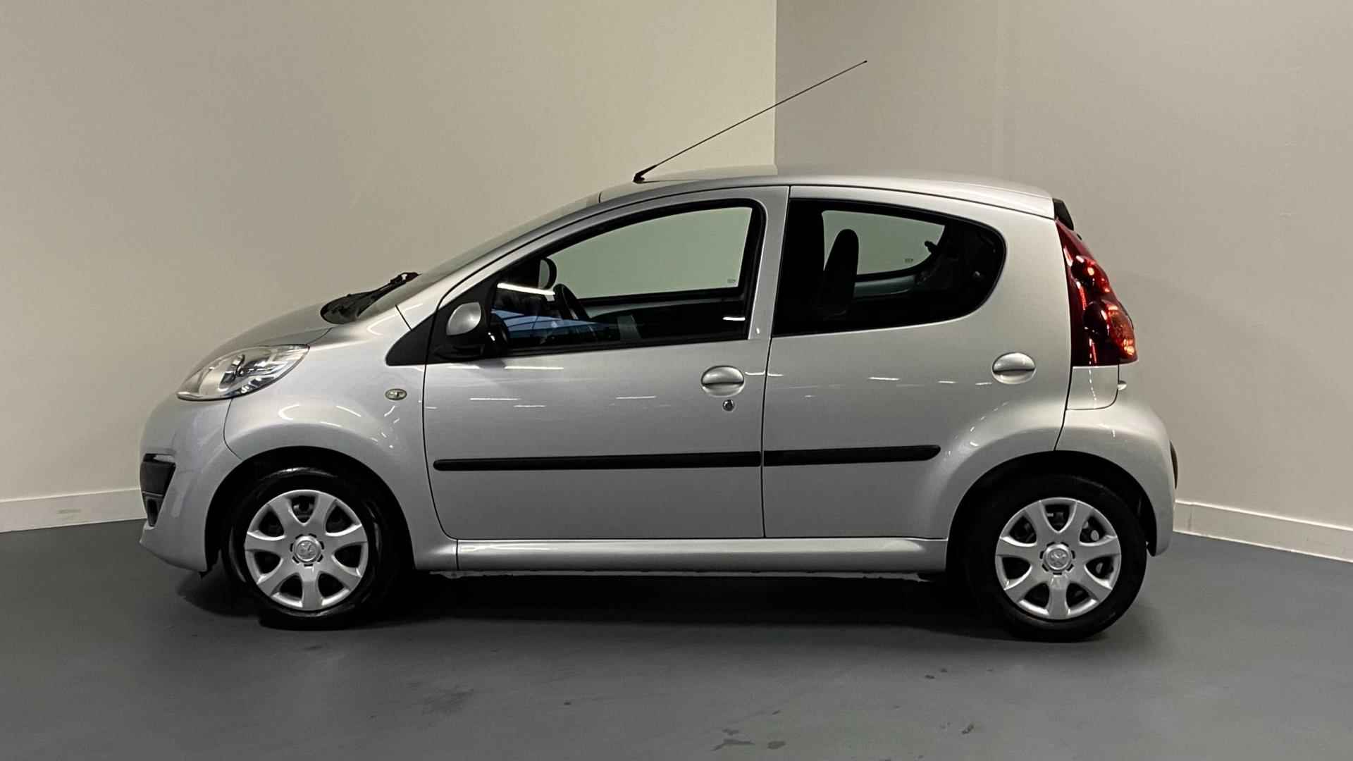 Peugeot 107 1.0 Active | AIRCO | 1E EIGENAAR | NL-AUTO | - 11/24