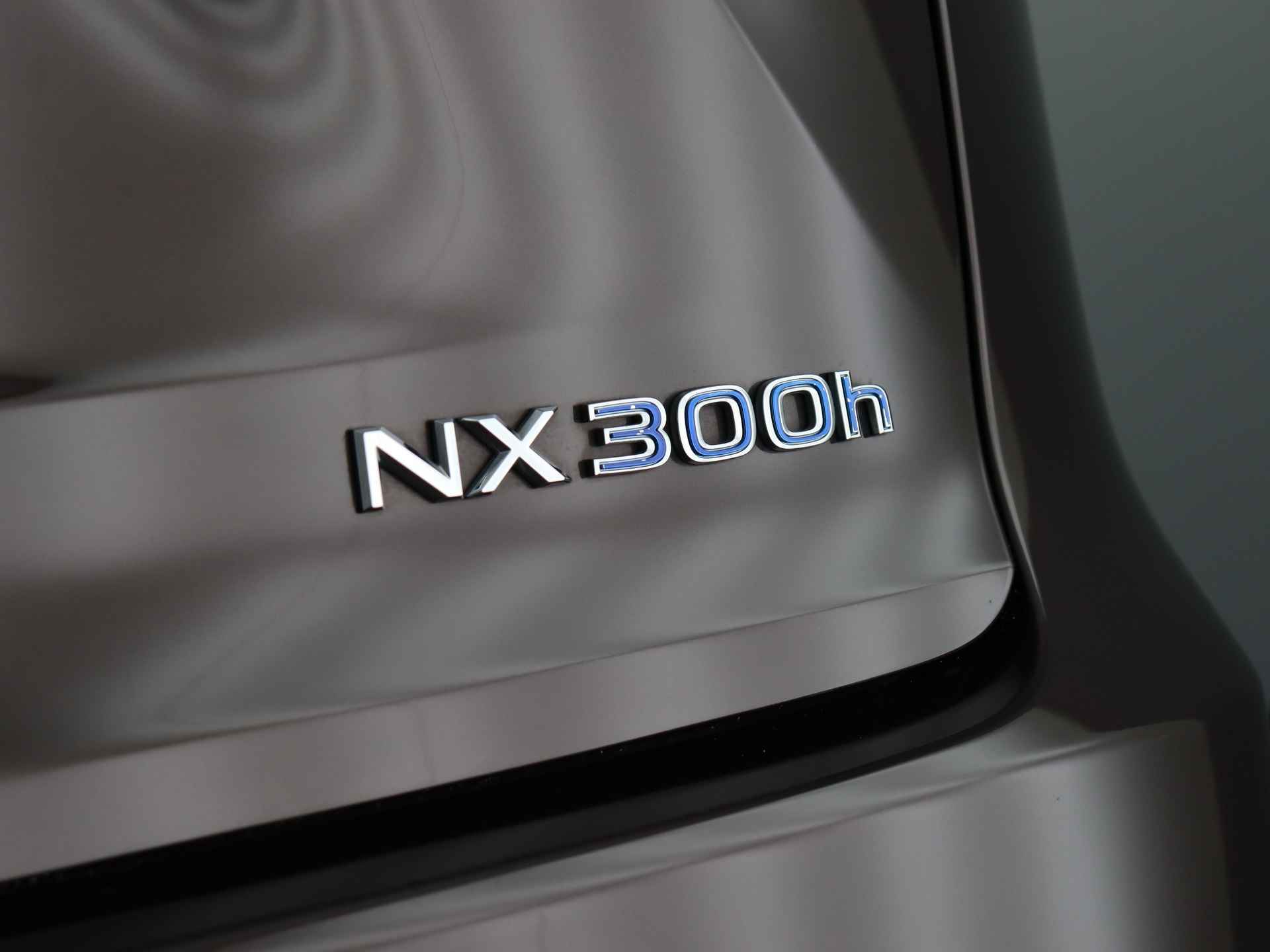 Lexus NX 300h (NL-Auto / Dealeronderhouden / Climate / Cruise / Camera / Navi) - 48/67