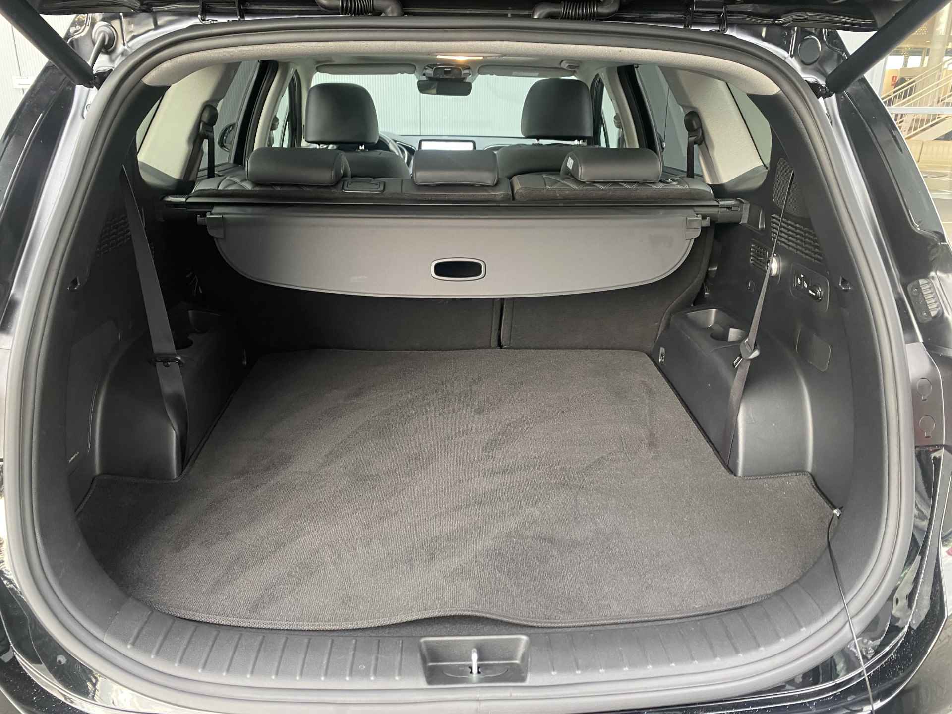 Hyundai Santa Fe PHEV 265pk 7-Zits Premium Sky 4WD automaat | Leder | Climate | Keyless | Navigatie | Full - Led | Elek. Klep | 360 Camera | Krel - 11/35