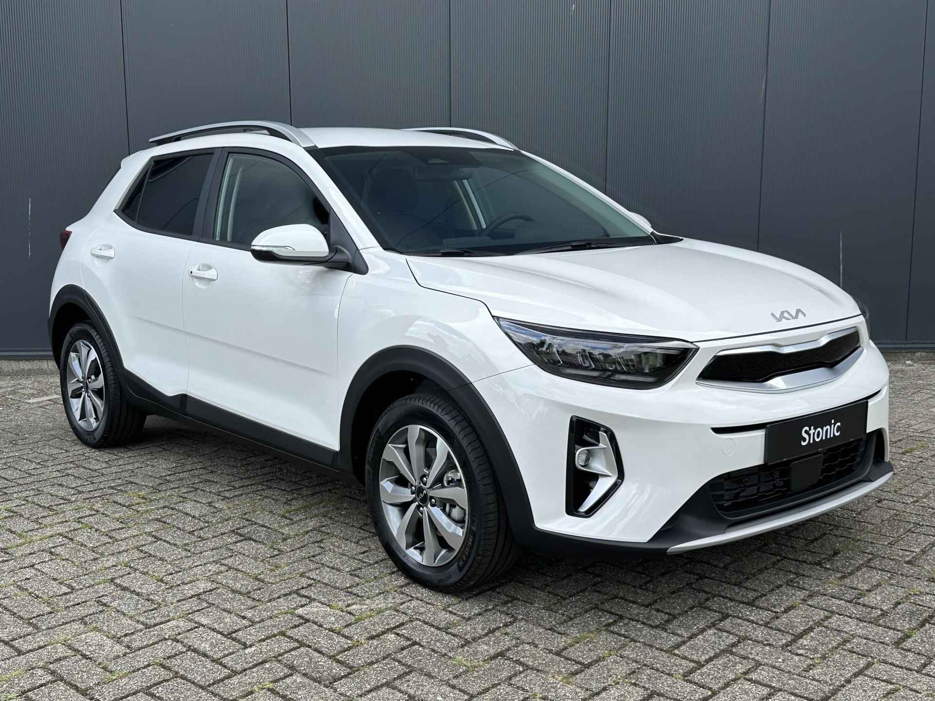 Kia Stonic 1.0 T-GDi DynamicPlusLine | *Niet op voorraad* | €2.000,- Actiekorting | Navi | Camera | Clima | LED | Apple Carplay & Android Auto | Keyless Entry - 7/30