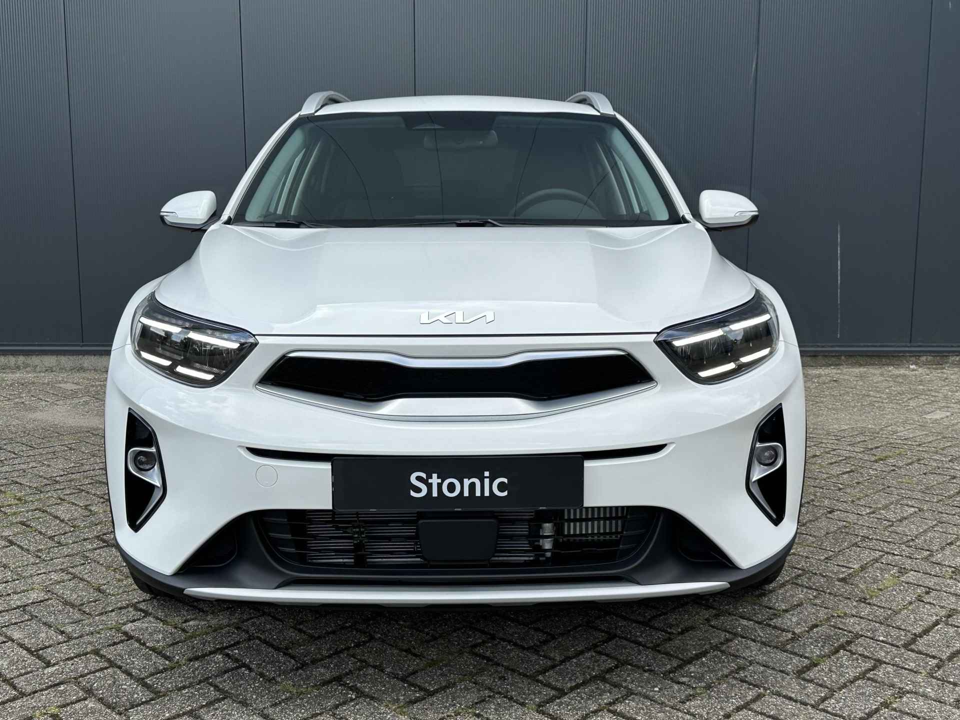 Kia Stonic 1.0 T-GDi DynamicPlusLine | *Niet op voorraad* | €2.000,- Actiekorting | Navi | Camera | Clima | LED | Apple Carplay & Android Auto | Keyless Entry - 8/30