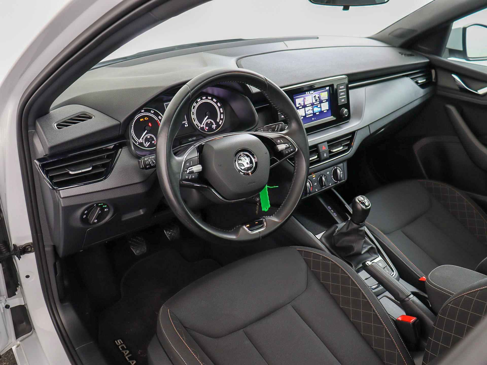 Skoda Scala 1.0 TSI 110 PK Ambition | Panormadak | Camera | Apple CarPlay | - 3/41