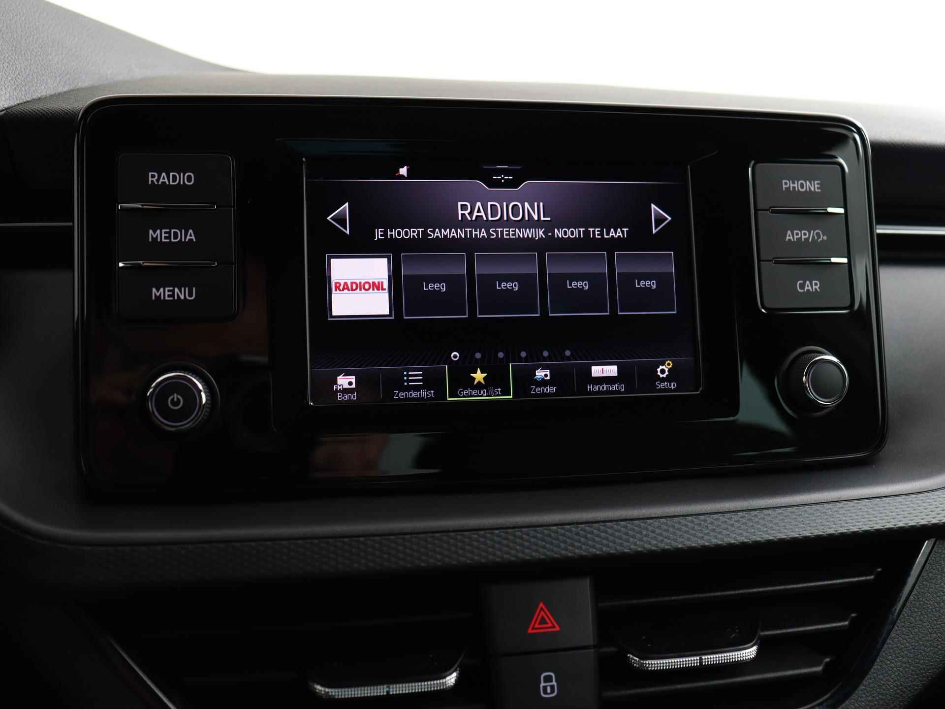 Skoda Scala 1.0 TSI 110 PK Ambition | Panormadak | Camera | Apple CarPlay | - 31/41