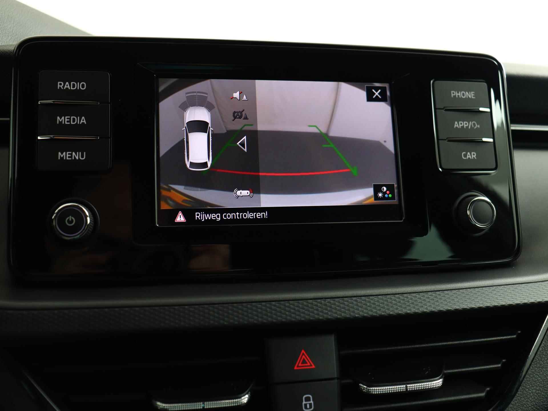 Skoda Scala 1.0 TSI 110 PK Ambition | Panormadak | Camera | Apple CarPlay | - 39/41