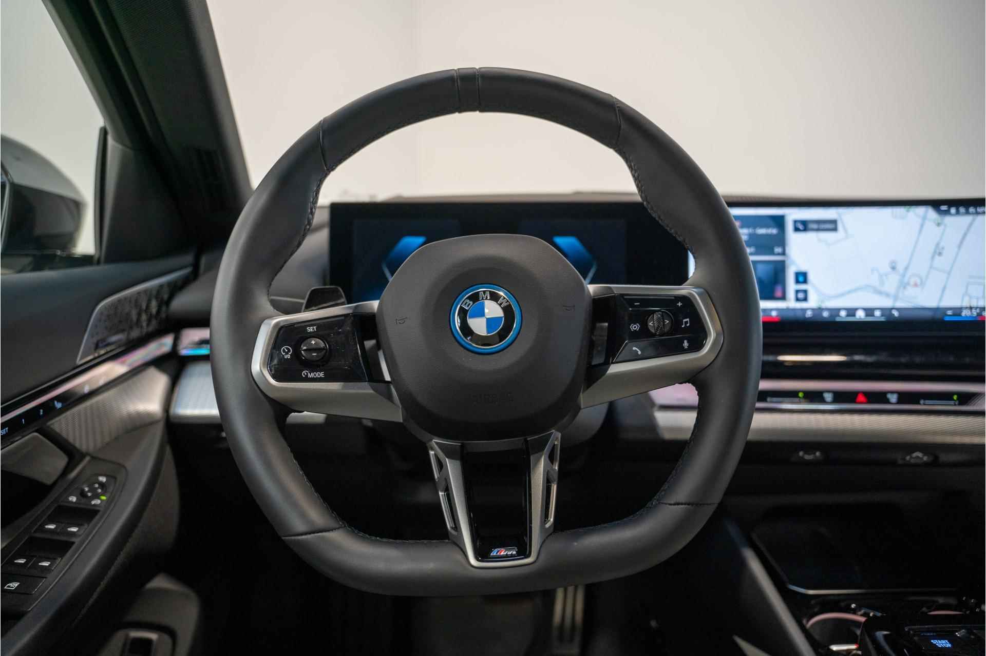 BMW i5 Touring eDrive40 M Sport Edition M Sportpakket Pro - 10/25