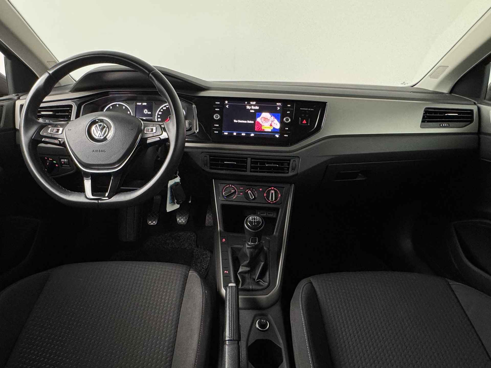 Volkswagen Polo 1.0 TSI Comfortline | Navigatie | Achteruitrijcamera | Parkeersensoren - 4/44