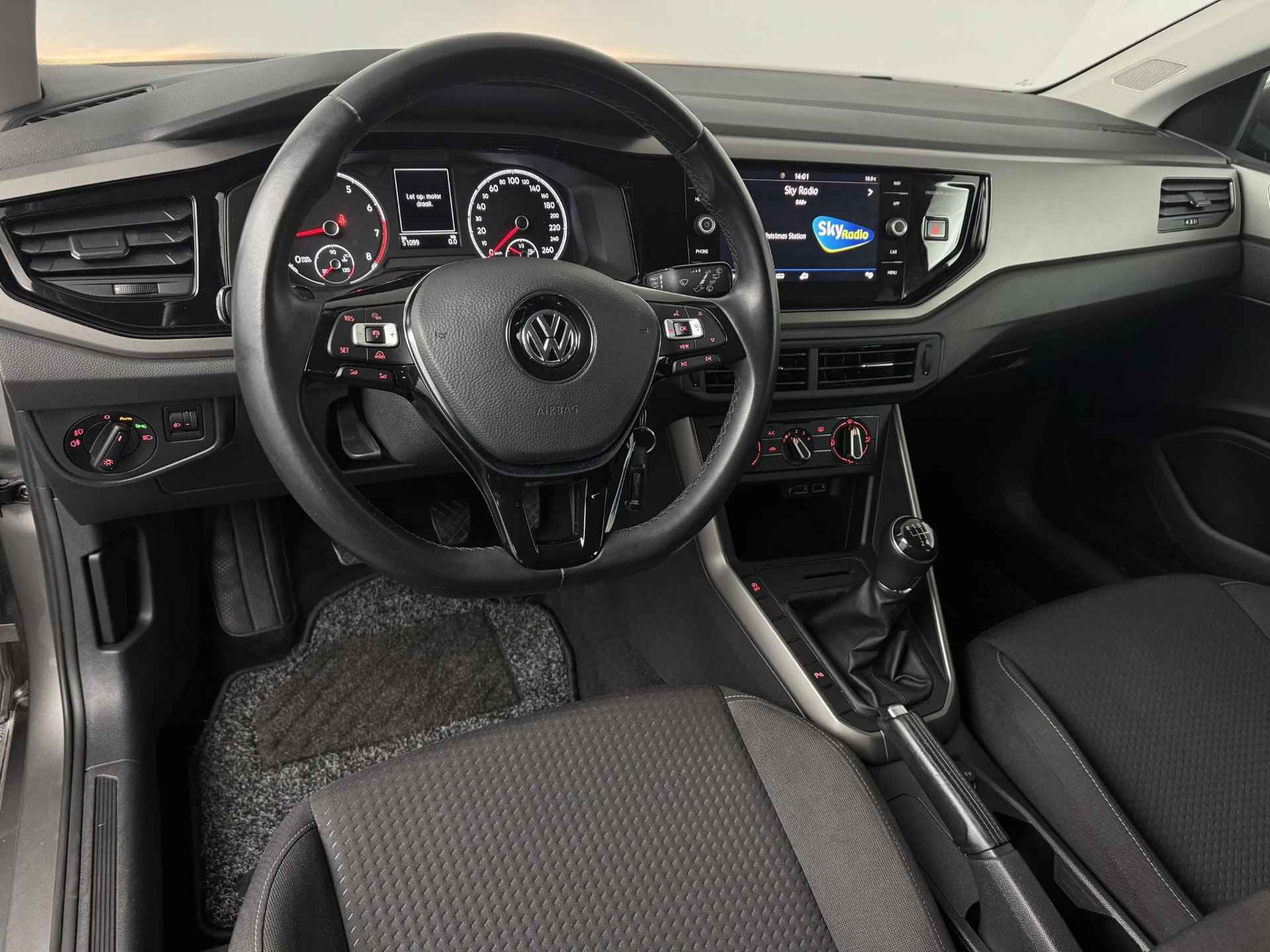 Volkswagen Polo 1.0 TSI Comfortline | Navigatie | Achteruitrijcamera | Parkeersensoren - 22/44