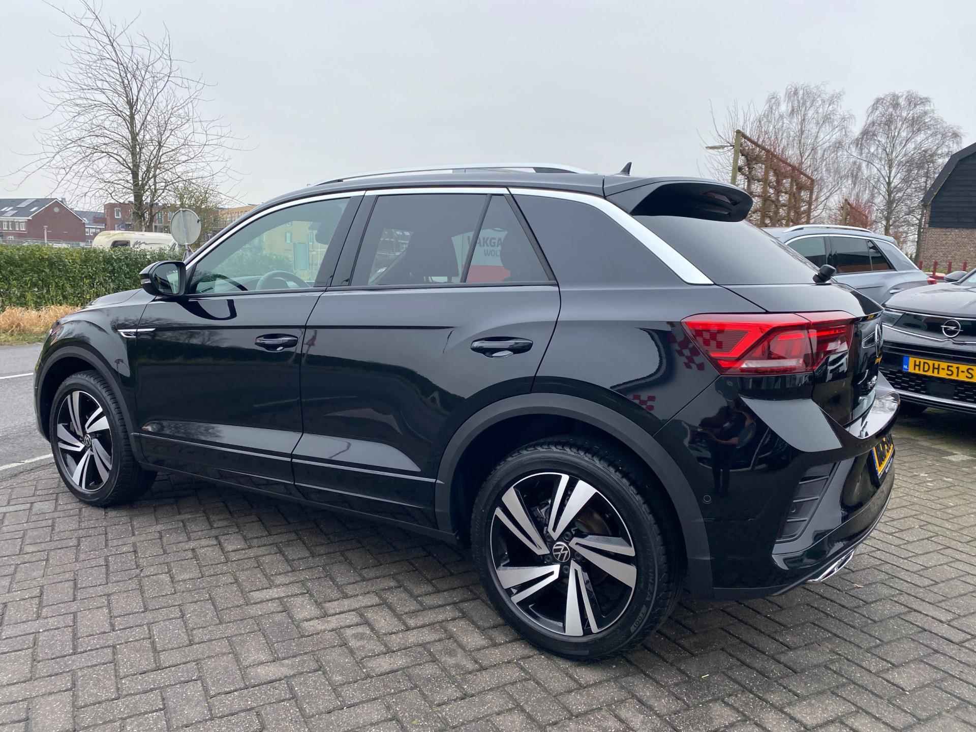 Volkswagen T-Roc 1.5 TSI R-Line Business/Apple Carplay/ RIJKLAARPRIJS - 5/15