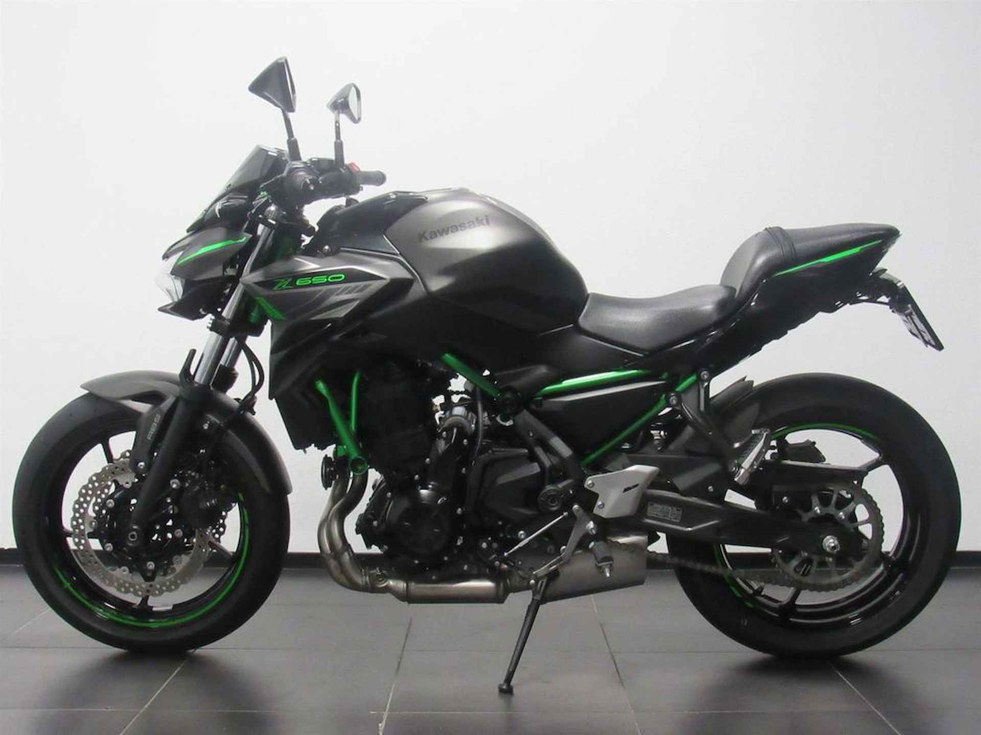 Kawasaki Z 650 ABS - 4/6