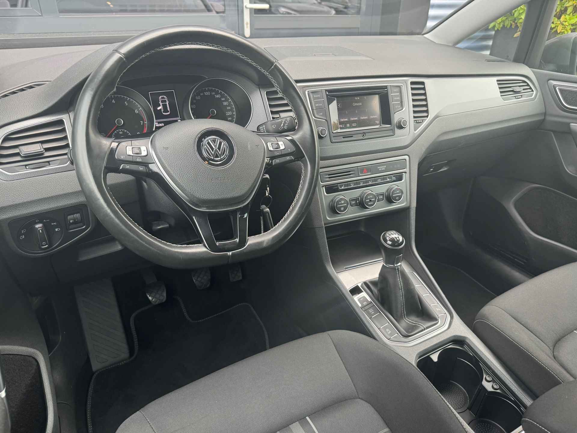 Volkswagen GOLF SPORTSVAN 1.2 TSI Highline Lounge|Cruisecontrol|Stoelverwarming|Lichtmetalenvelgen - 6/29