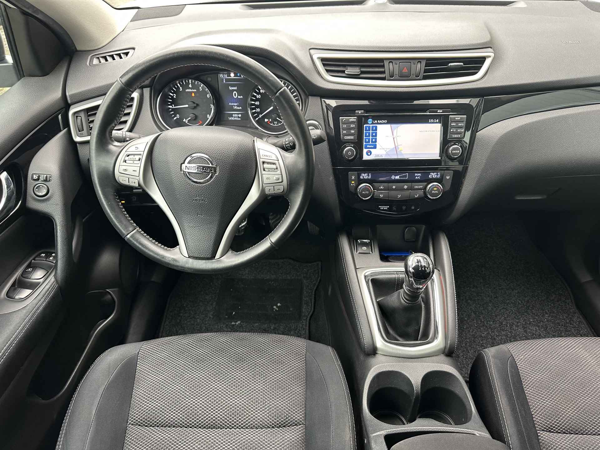 Nissan QASHQAI 1.2 Connect Edition | Panorama | Keurig onderhouden |  Interesse, Proefrit? Bel of app met: 06-24 28 28 42 - 5/28