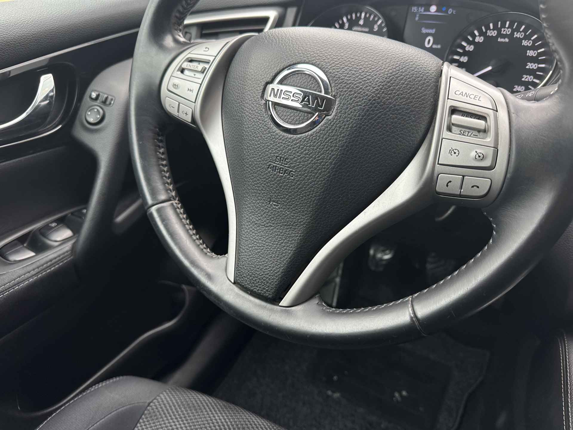 Nissan QASHQAI 1.2 Connect Edition | Panorama | Keurig onderhouden |  Interesse, Proefrit? Bel of app met: 06-24 28 28 42 - 22/28