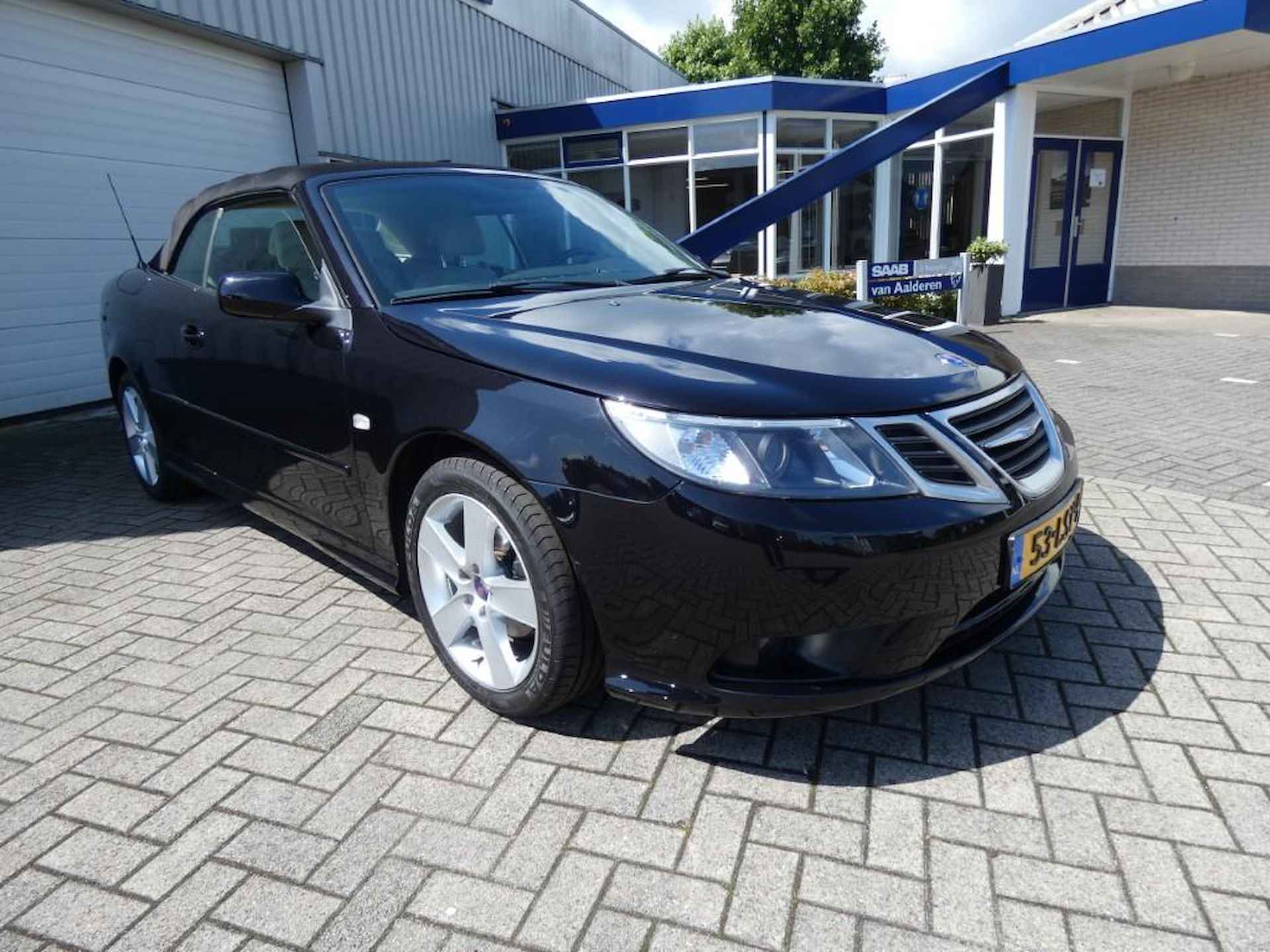 Saab 9-3 Cabrio 2.0t Automaat 1 Jaar BOVAG Garantie - 2/18