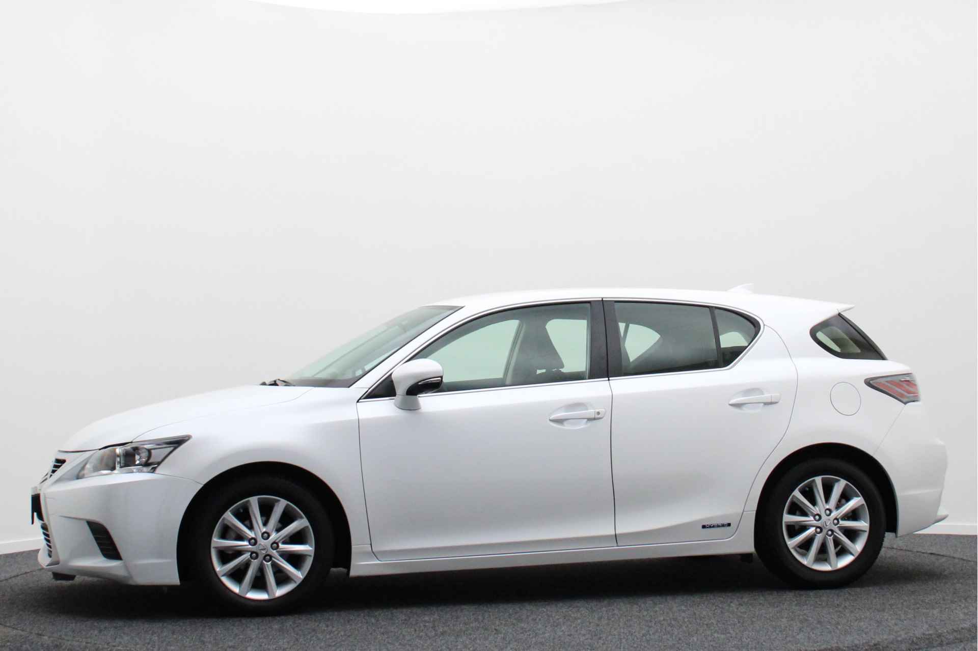 Lexus CT 200h Automaat Climate, Cruise, Camera, Navigatie, Sportstoelen, Bluetooth, 16'' - 8/43