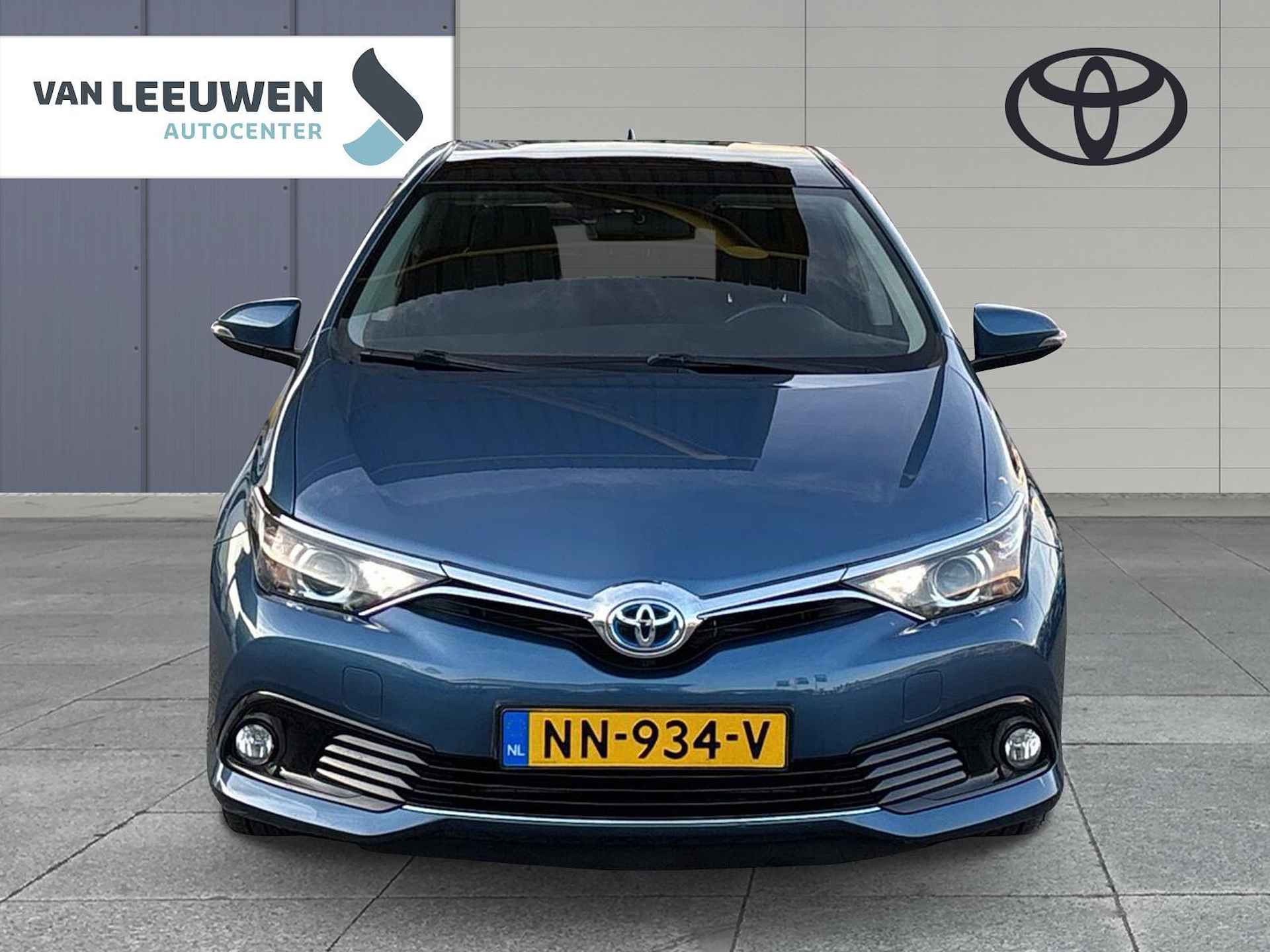 Toyota Auris 1.8 Hybrid Trend - 2/21