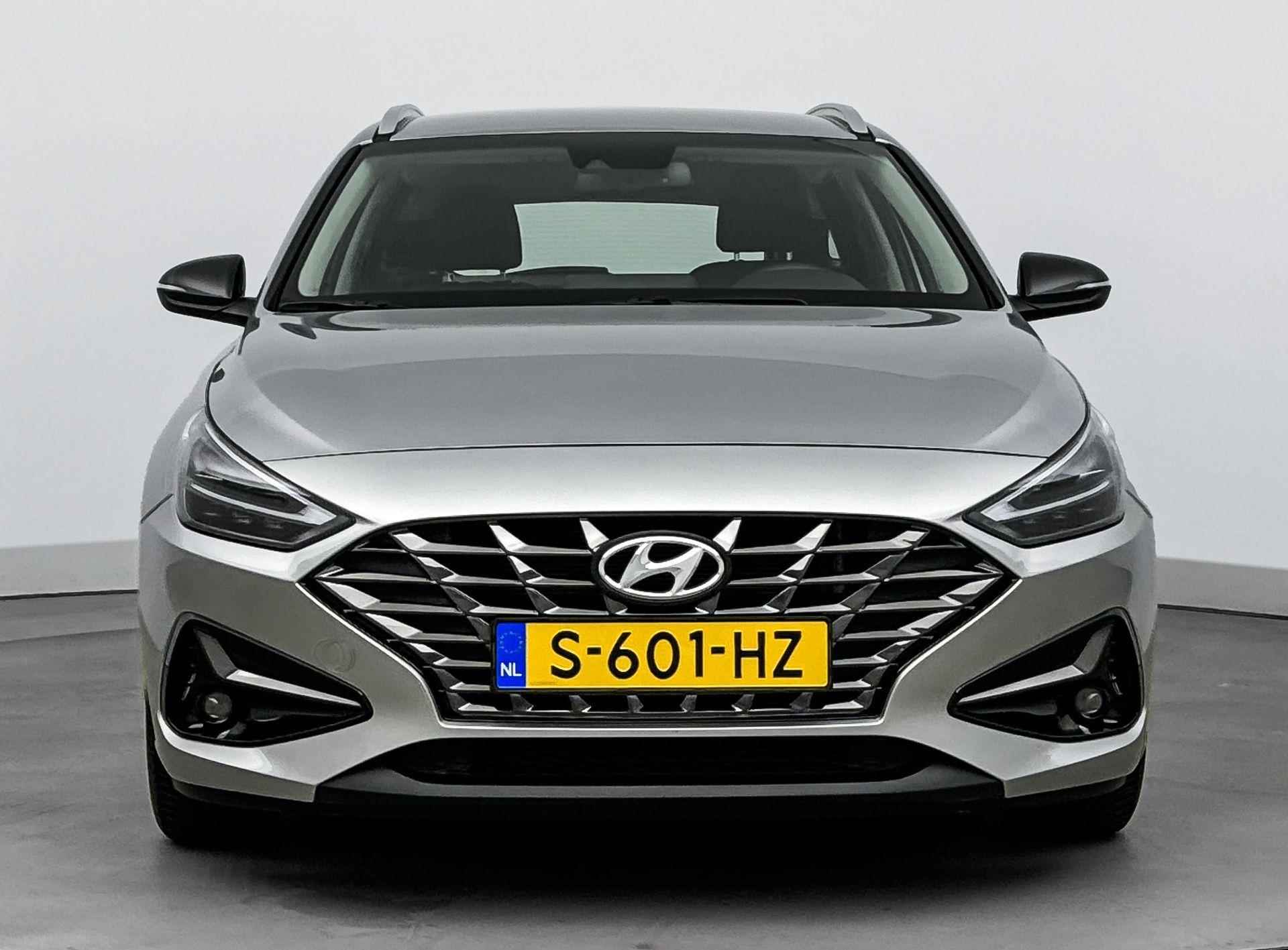 Hyundai i30 Wagon 1.0 T-GDi MHEV Comfort Smart | Navigatie | Camera | Climate control - 6/33