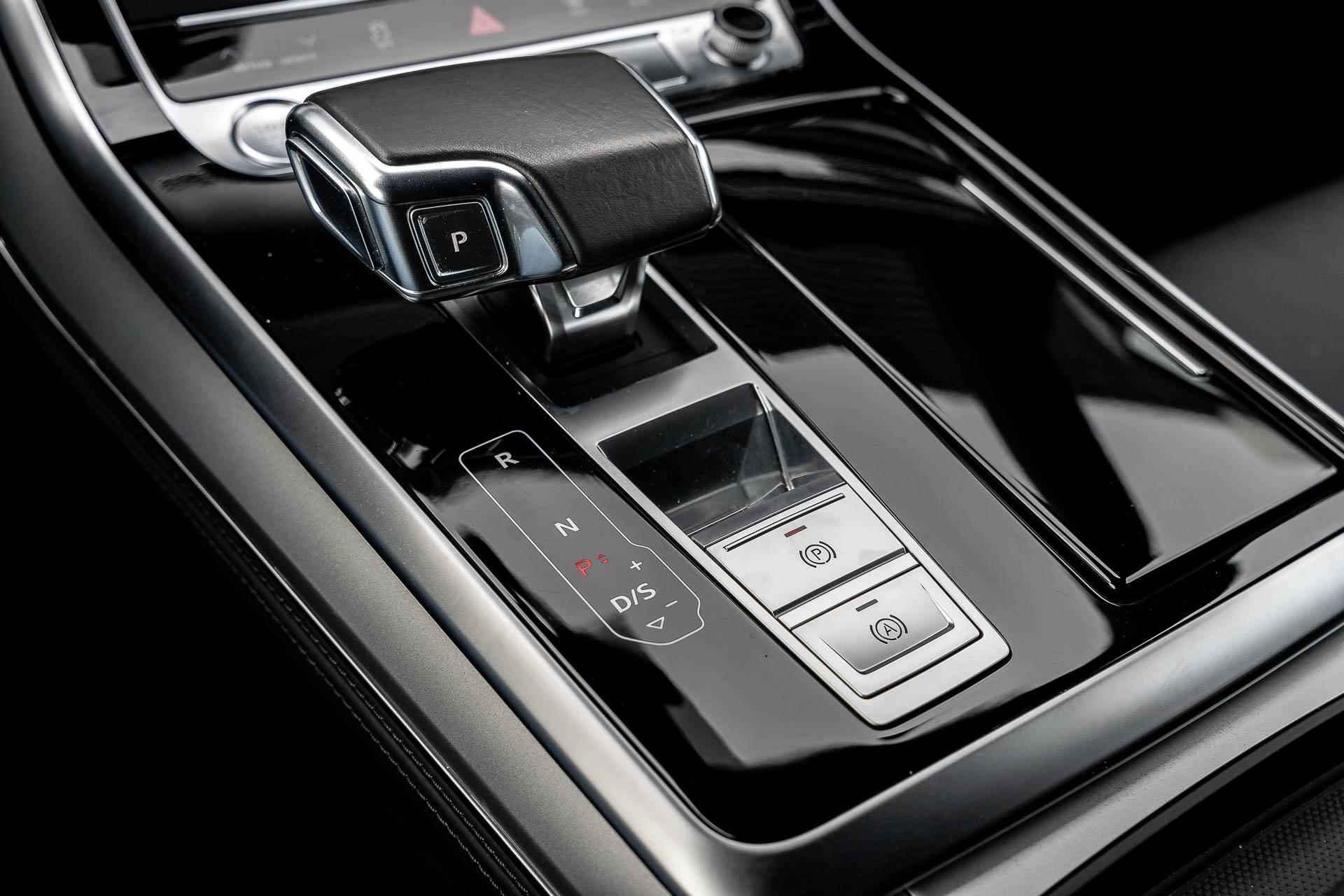Audi Q8 55 TFSI 340pk quattro | Luchtvering | Head-up | Stoelventilatie | B&O |  Panoramadak | 360 Camera - 40/58
