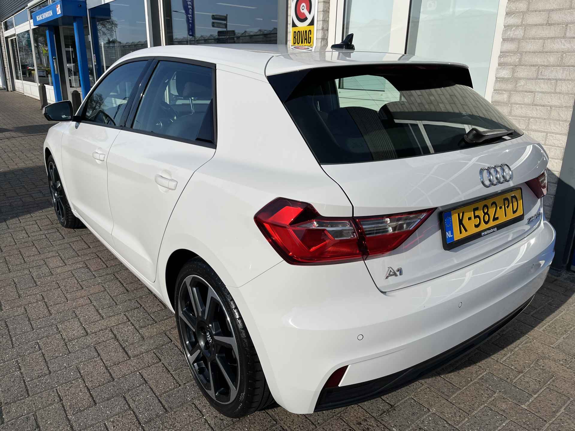 Audi A1 Sportback 25 TFSI Pro Line / VIRTUAL COCKPIT/ 18"LMV/ CRUISE/ APPLE CARPLAY/ ANDROID AUTO/ DAB/ CLIMATE/ STOELVERWARMING/ PARK. SENSOREN - 6/35