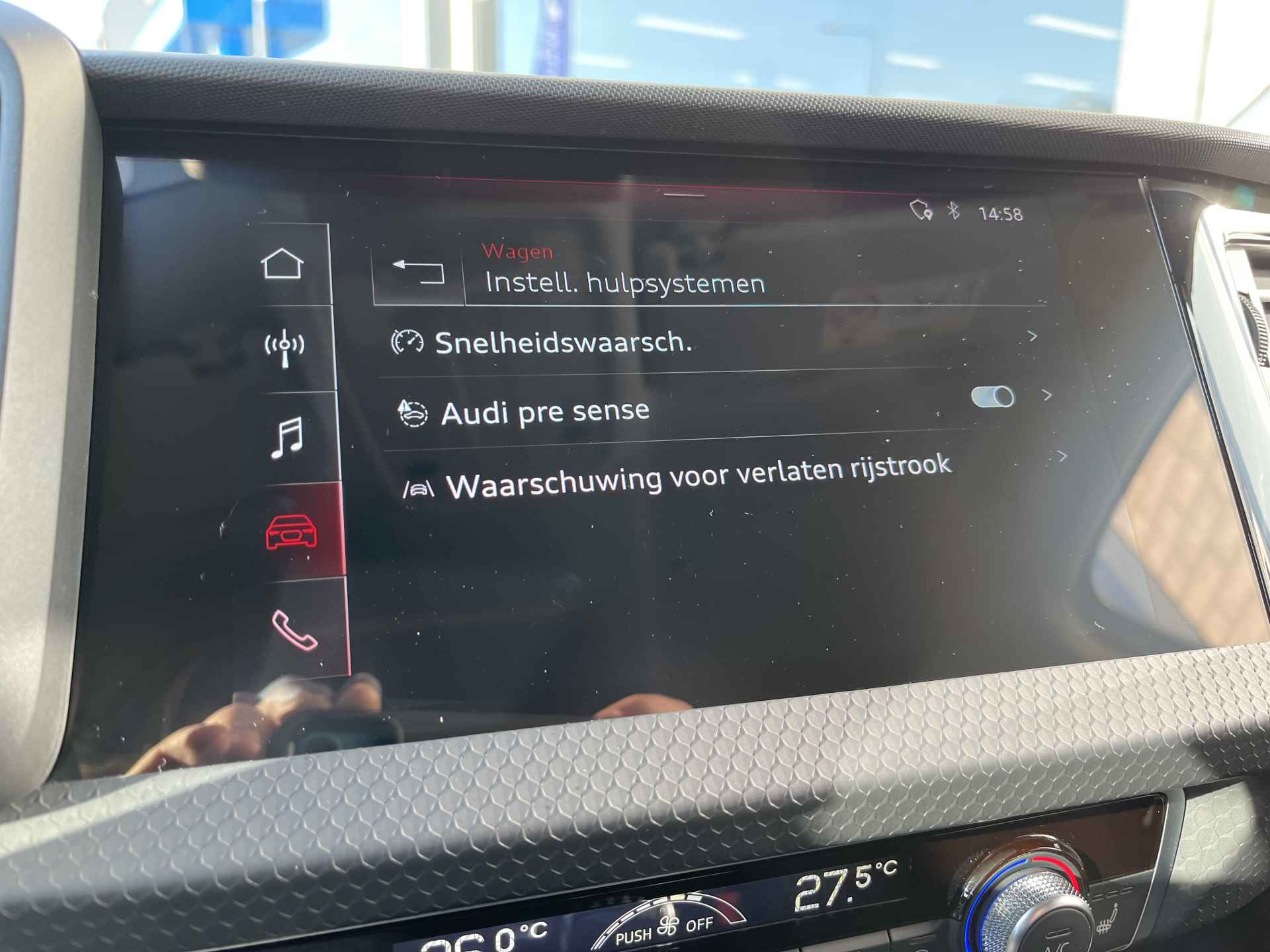 Audi A1 Sportback 25 TFSI Pro Line / VIRTUAL COCKPIT/ 18"LMV/ CRUISE/ APPLE CARPLAY/ ANDROID AUTO/ DAB/ CLIMATE/ STOELVERWARMING/ PARK. SENSOREN - 18/35