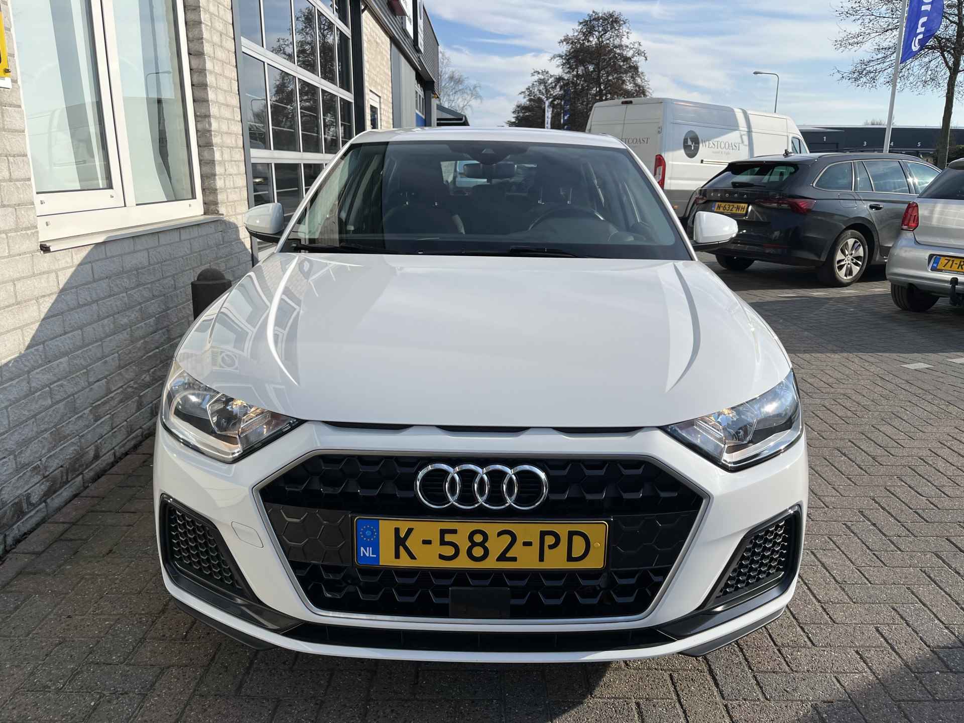 Audi A1 Sportback 25 TFSI Pro Line / VIRTUAL COCKPIT/ 18"LMV/ CRUISE/ APPLE CARPLAY/ ANDROID AUTO/ DAB/ CLIMATE/ STOELVERWARMING/ PARK. SENSOREN - 28/35