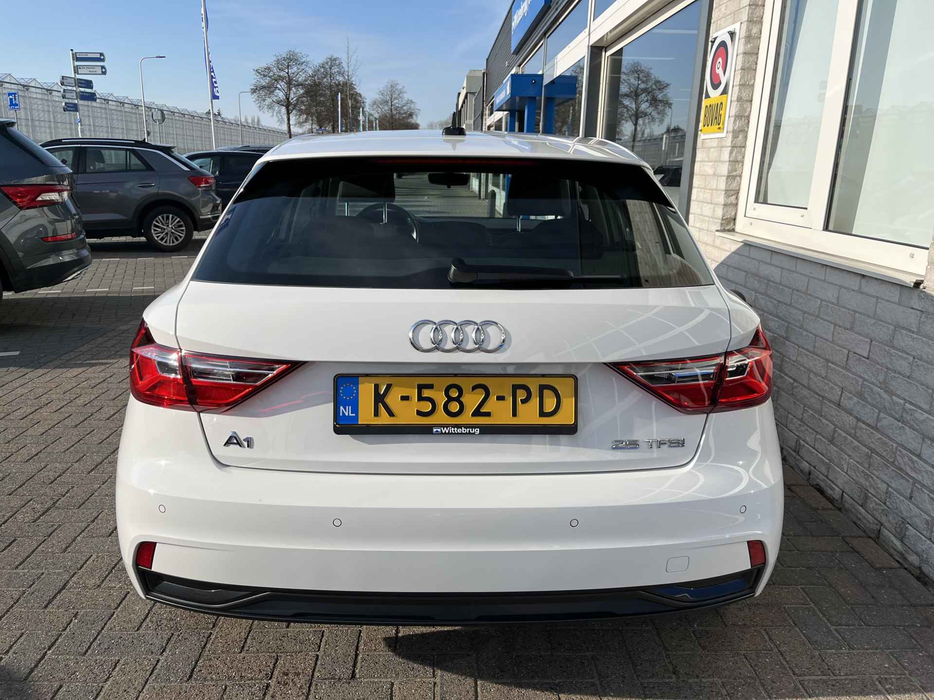 Audi A1 Sportback 25 TFSI Pro Line / VIRTUAL COCKPIT/ 18"LMV/ CRUISE/ APPLE CARPLAY/ ANDROID AUTO/ DAB/ CLIMATE/ STOELVERWARMING/ PARK. SENSOREN - 29/35