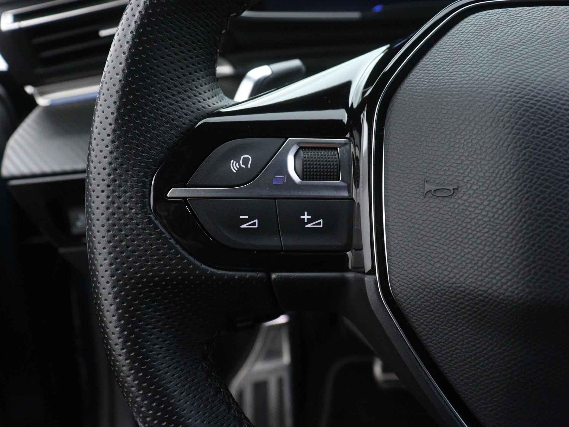 Peugeot 508 SW GT 130pk Automaat | Navigatie | Adaptieve Cruise Control | Dodehoek Detectie | Elektrisch Bedienbare Achterklep | Licht Metalen Velgen 18" - 25/36