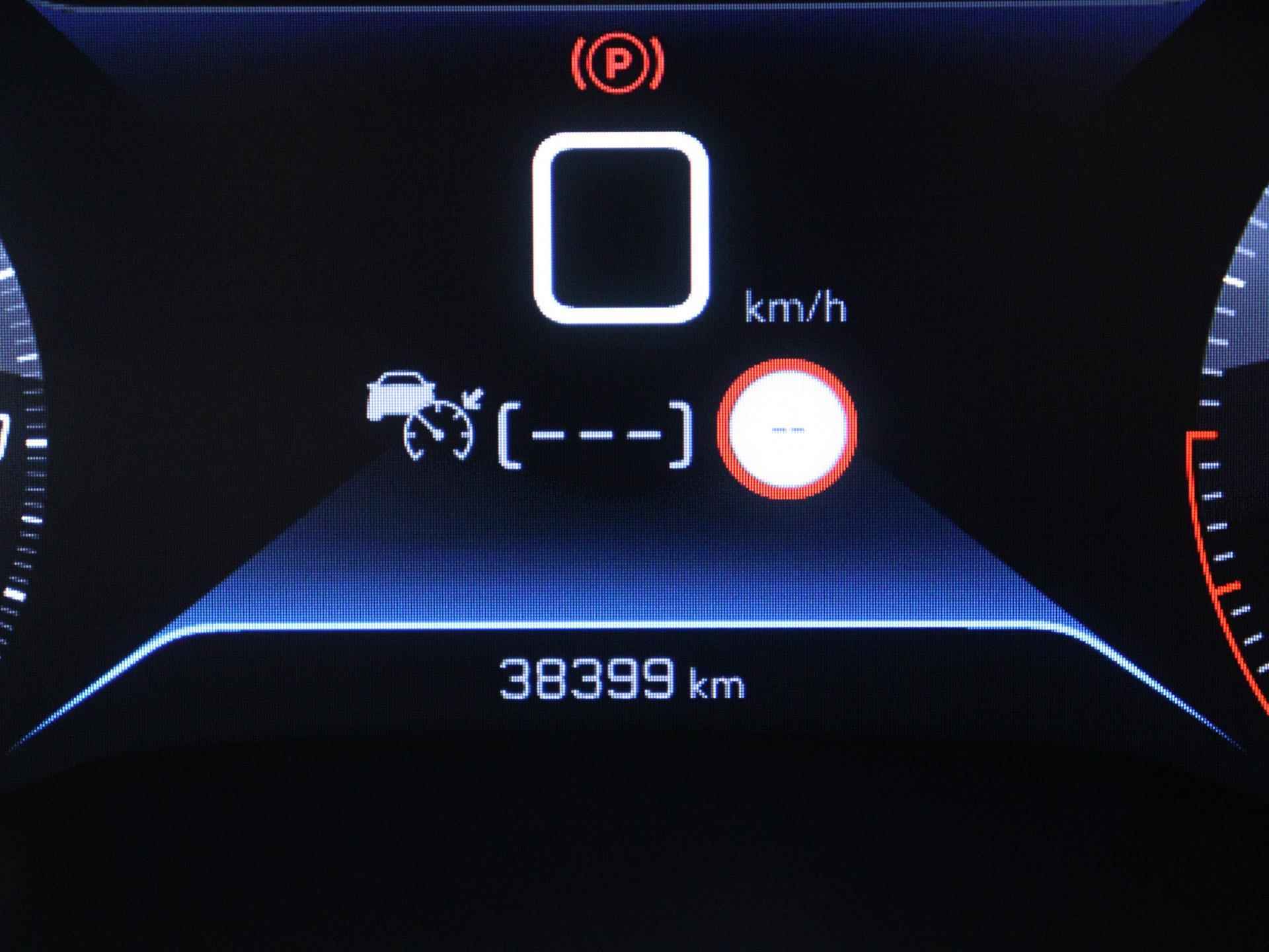 Peugeot 508 SW GT 130pk Automaat | Navigatie | Adaptieve Cruise Control | Dodehoek Detectie | Elektrisch Bedienbare Achterklep | Licht Metalen Velgen 18" - 28/36