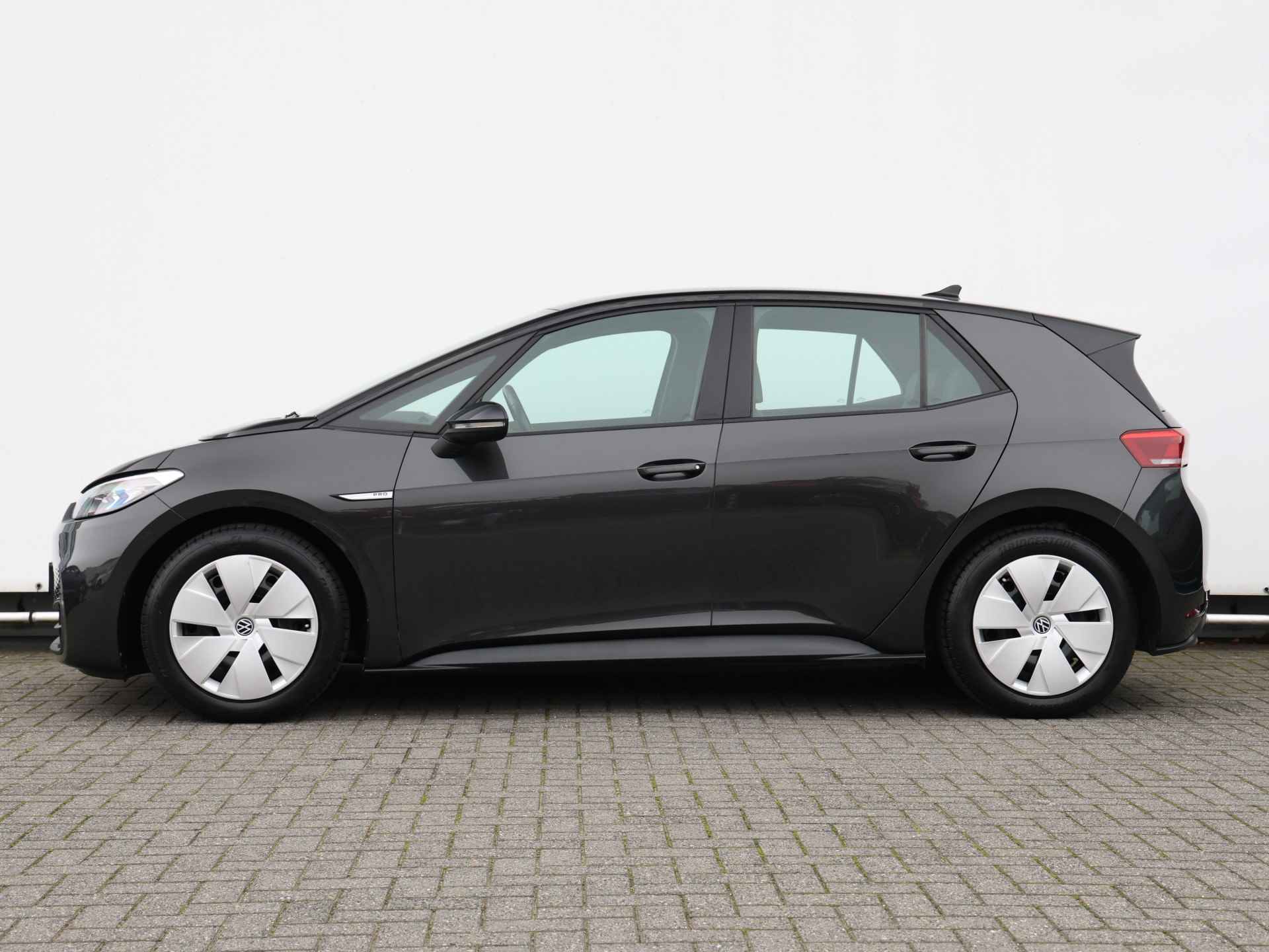 Volkswagen ID.3 Life 58 kWh 204pk | LED | Navigatie | Climate control | Cruise control | Stoel/Stuurverwarming - 13/45