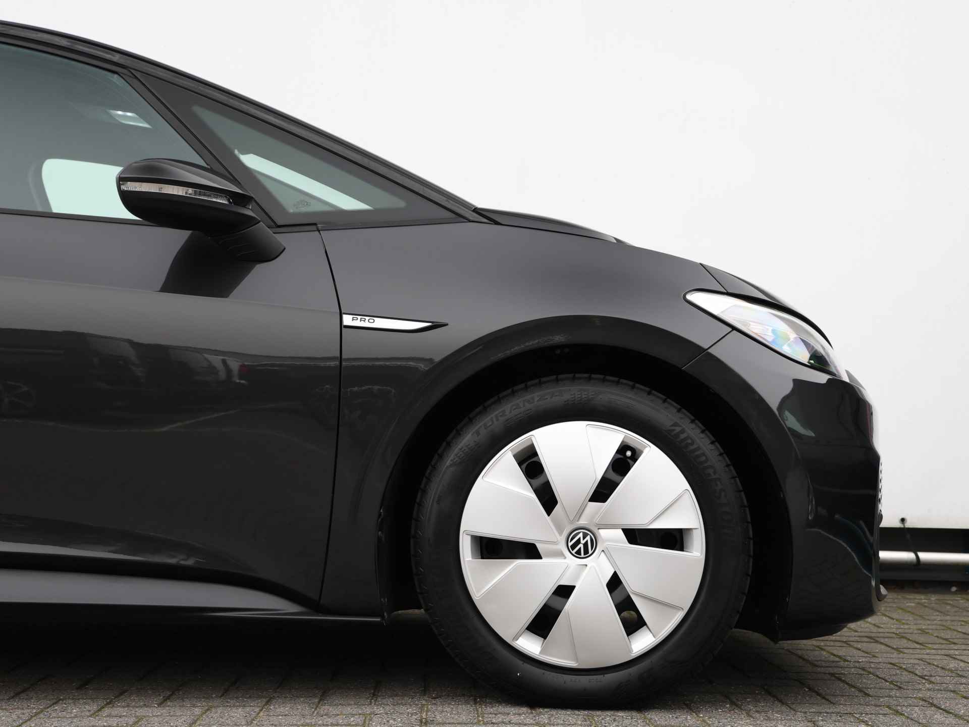 Volkswagen ID.3 Life 58 kWh 204pk | LED | Navigatie | Climate control | Cruise control | Stoel/Stuurverwarming - 17/45