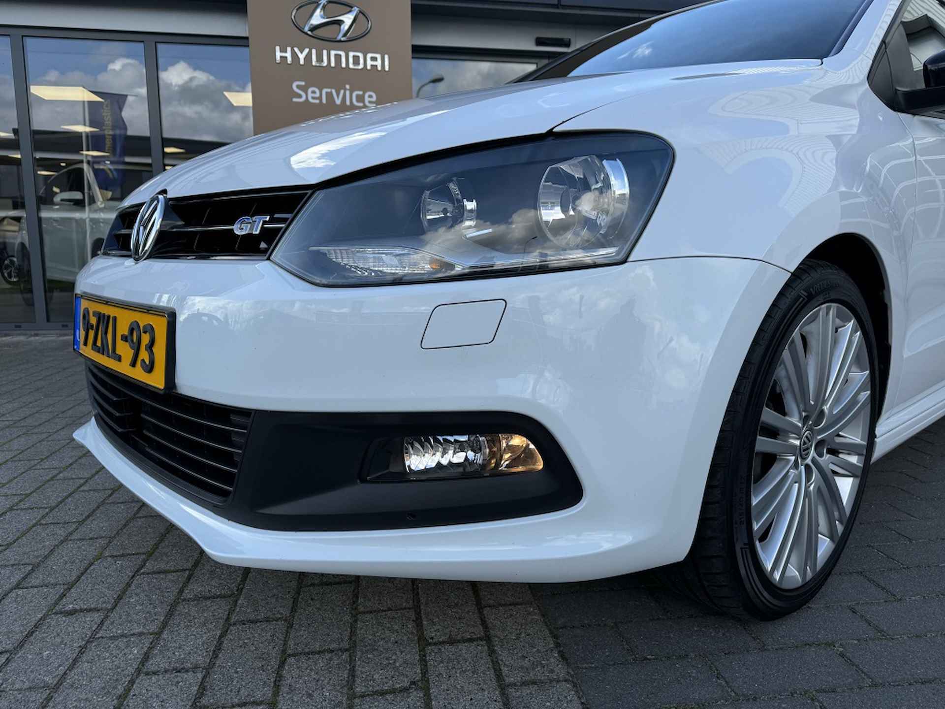 Volkswagen Polo 1.4 TSI BlueGT 150PK | Automaat | Navigatie | Leder-alcantara be - 7/29