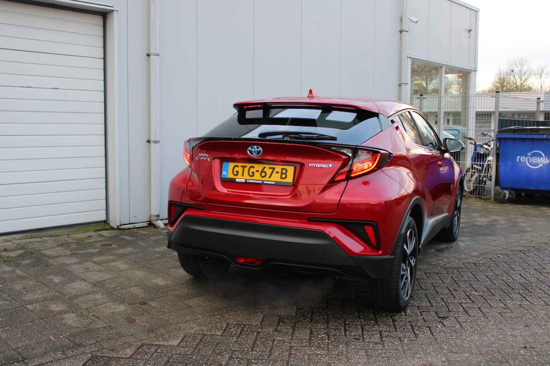 Toyota C-HR 1.8 Hybrid Dynamic - 4/28