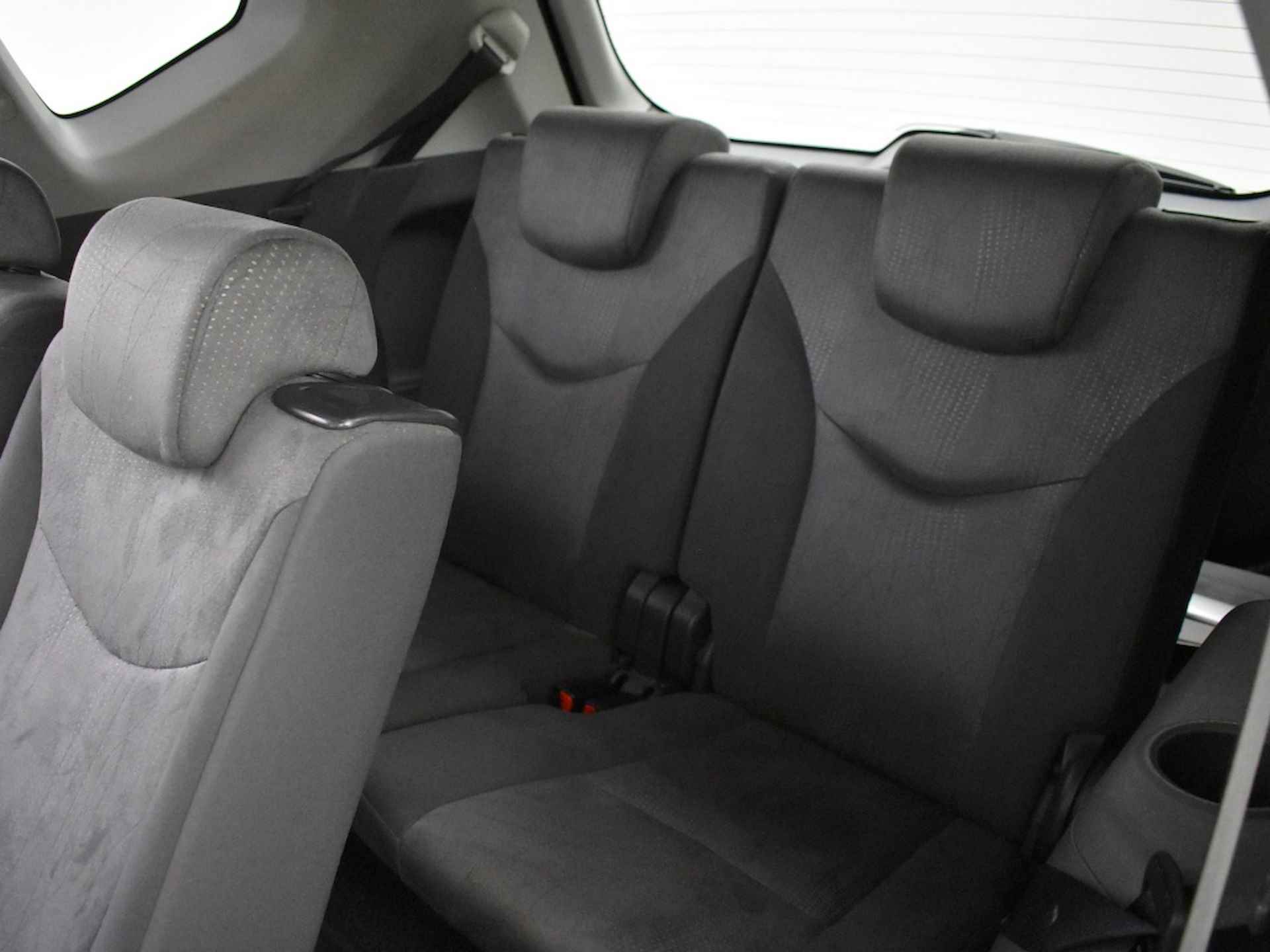 Toyota  Prius Wagon 1.8 Dynamic Limited | Navi | Pano dak | 7 persoons - 26/36