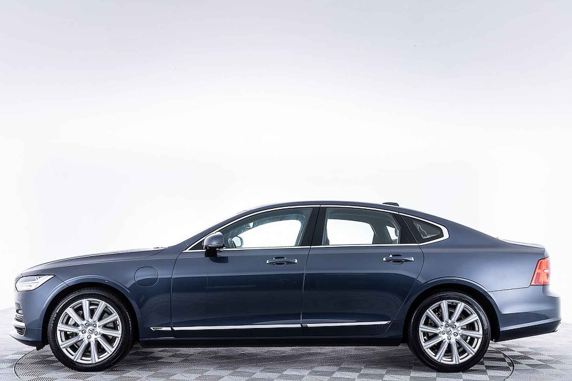 Volvo S90 2.0 T8 AWD Inscription | LEDER | CARPLAY | Stoelventilatie | Plug-in Hybrid | PHEV . - 27/33