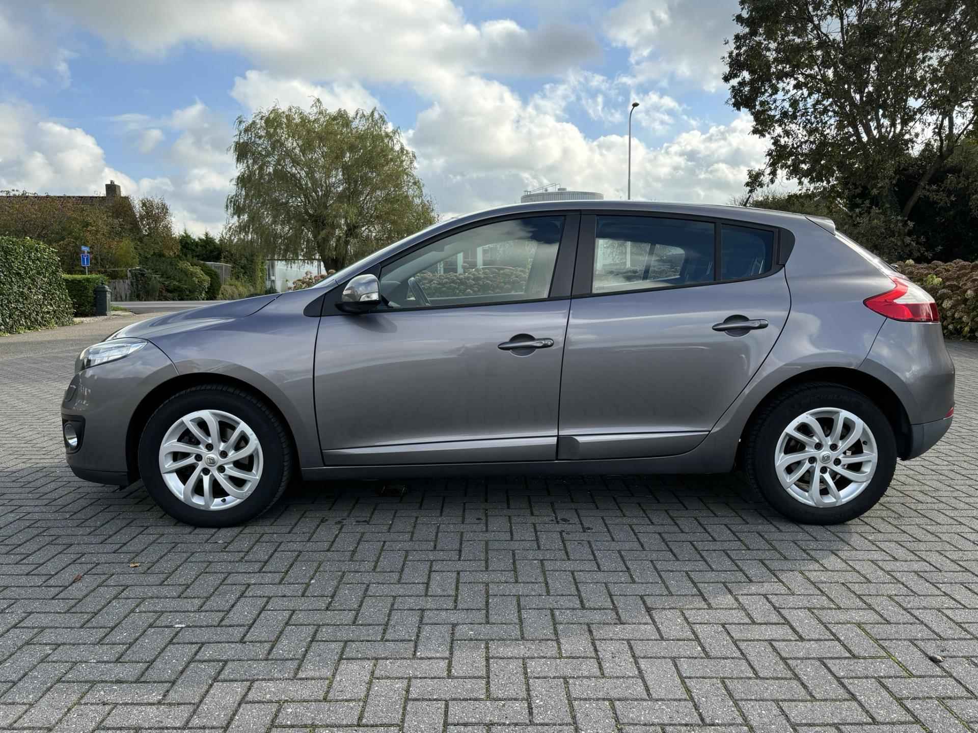 Renault Mégane 1.2 TCe Collection | Cruise control | Climate control | Bluetooth | - 12/24