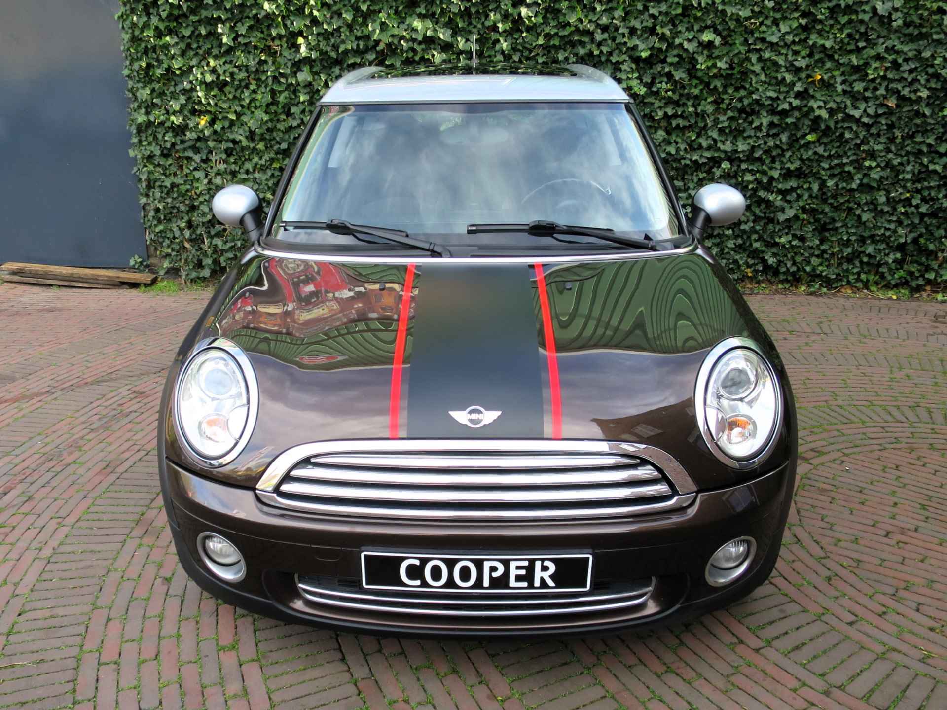 MINI Clubman 1.6 Cooper Chili R55 met Pano.dak, Navi, BT, Trekhaak en 17" - 8/43