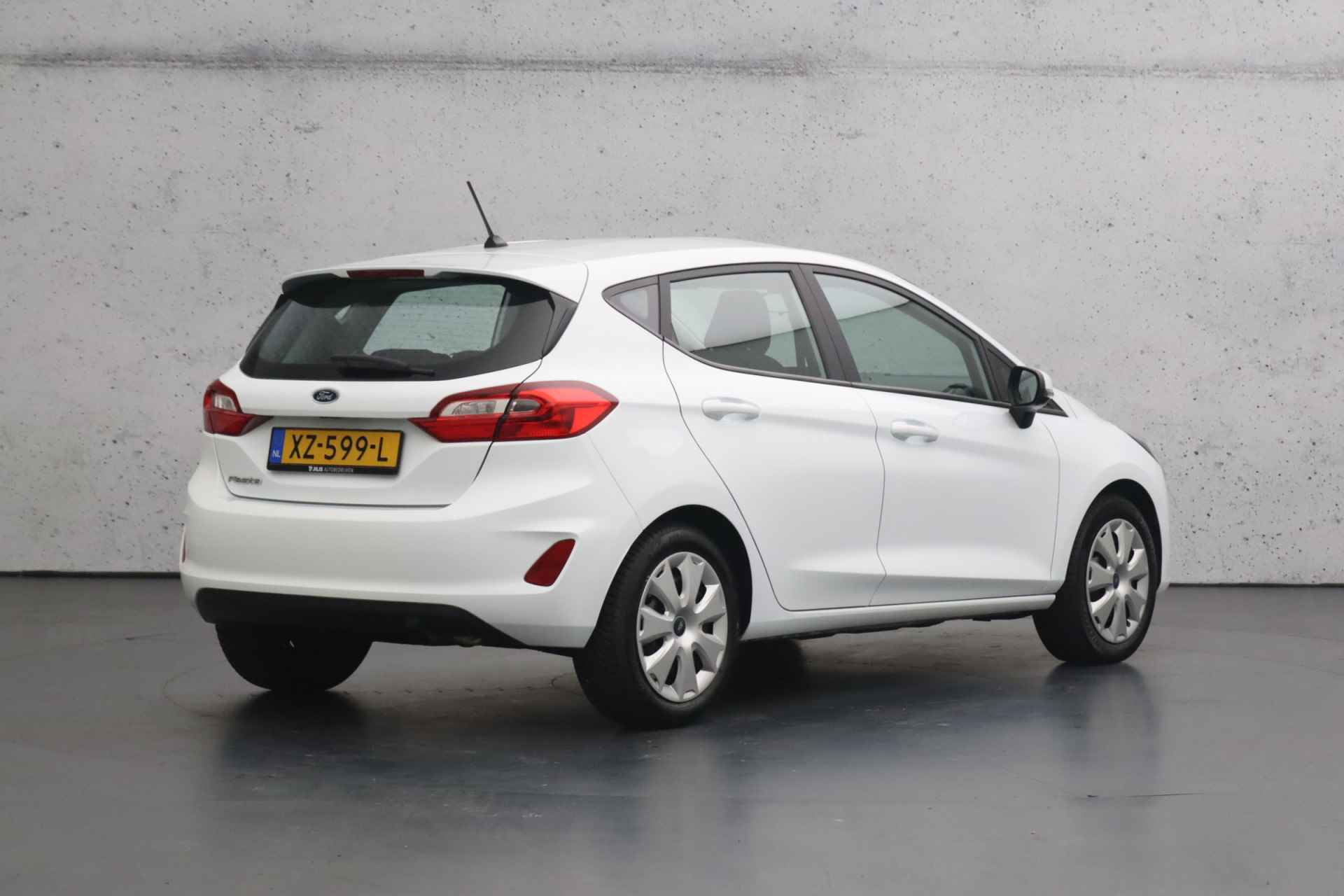 Ford Fiesta 1.1 Trend | Airconditioning | Apple carplay | Cruise control | Navigatie | Multimedia - 6/29