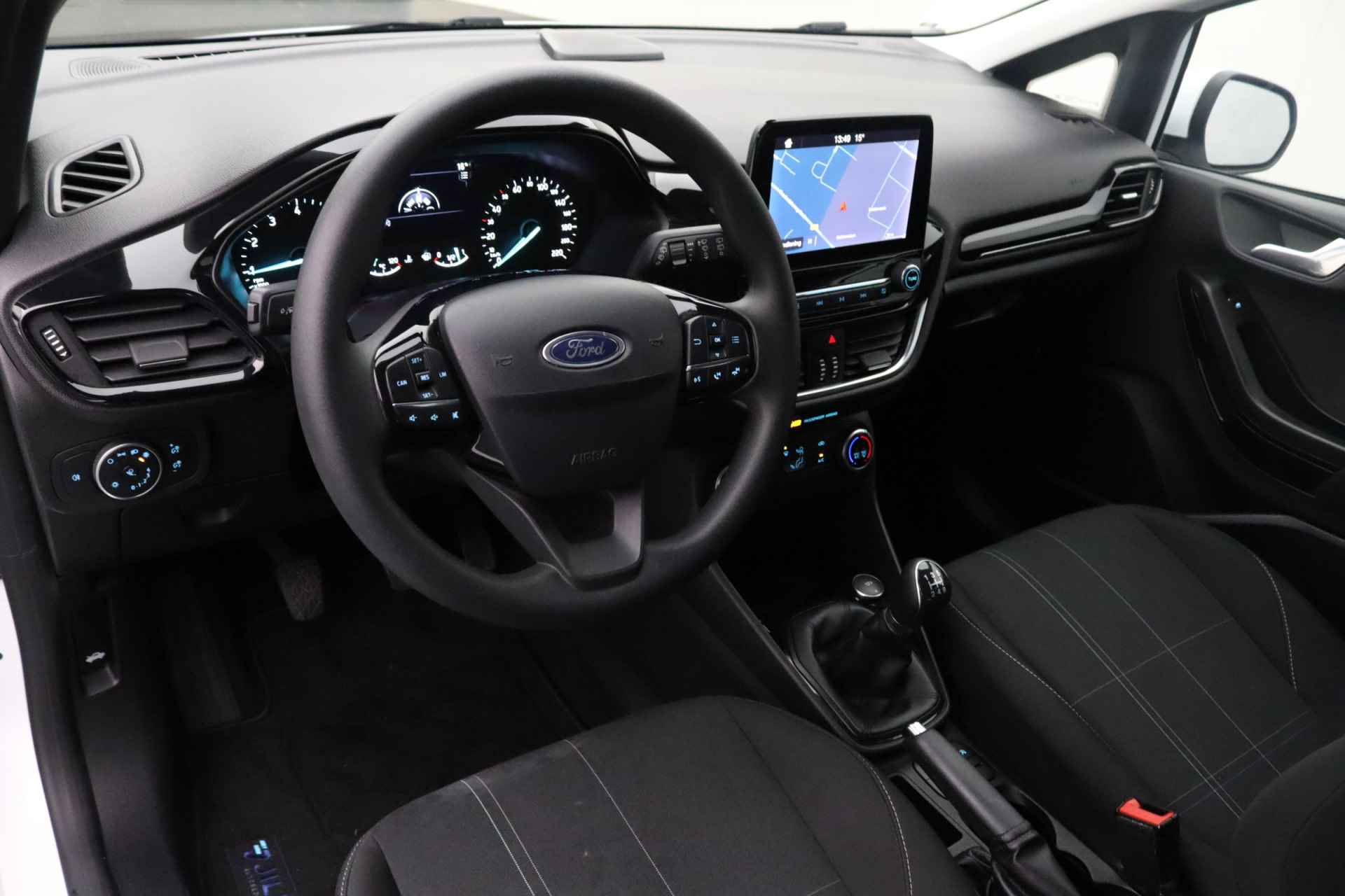 Ford Fiesta 1.1 Trend | Airconditioning | Apple carplay | Cruise control | Navigatie | Multimedia - 12/29