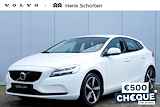 Volvo V40 2.0 T2 120PK Nordic+, Trekhaak afneembaar, Standkachel met timer, Volvo On Call met app, Elektrisch verwarmbare voorruit, Stoelverwarming, Sensus full map navigatie, Bluetooth telefoonvoorbereiding, Park Assist achter, 17" Lichtmetalen velgen