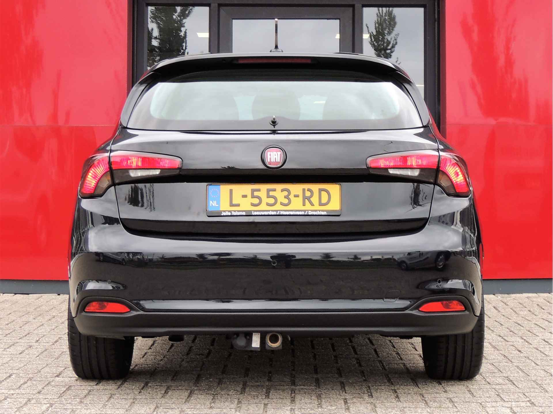 Fiat Tipo 1.4 T-Jet 16v 120 Mirror | 18" velgen | Parkeersensoren | Navigatie - 8/28